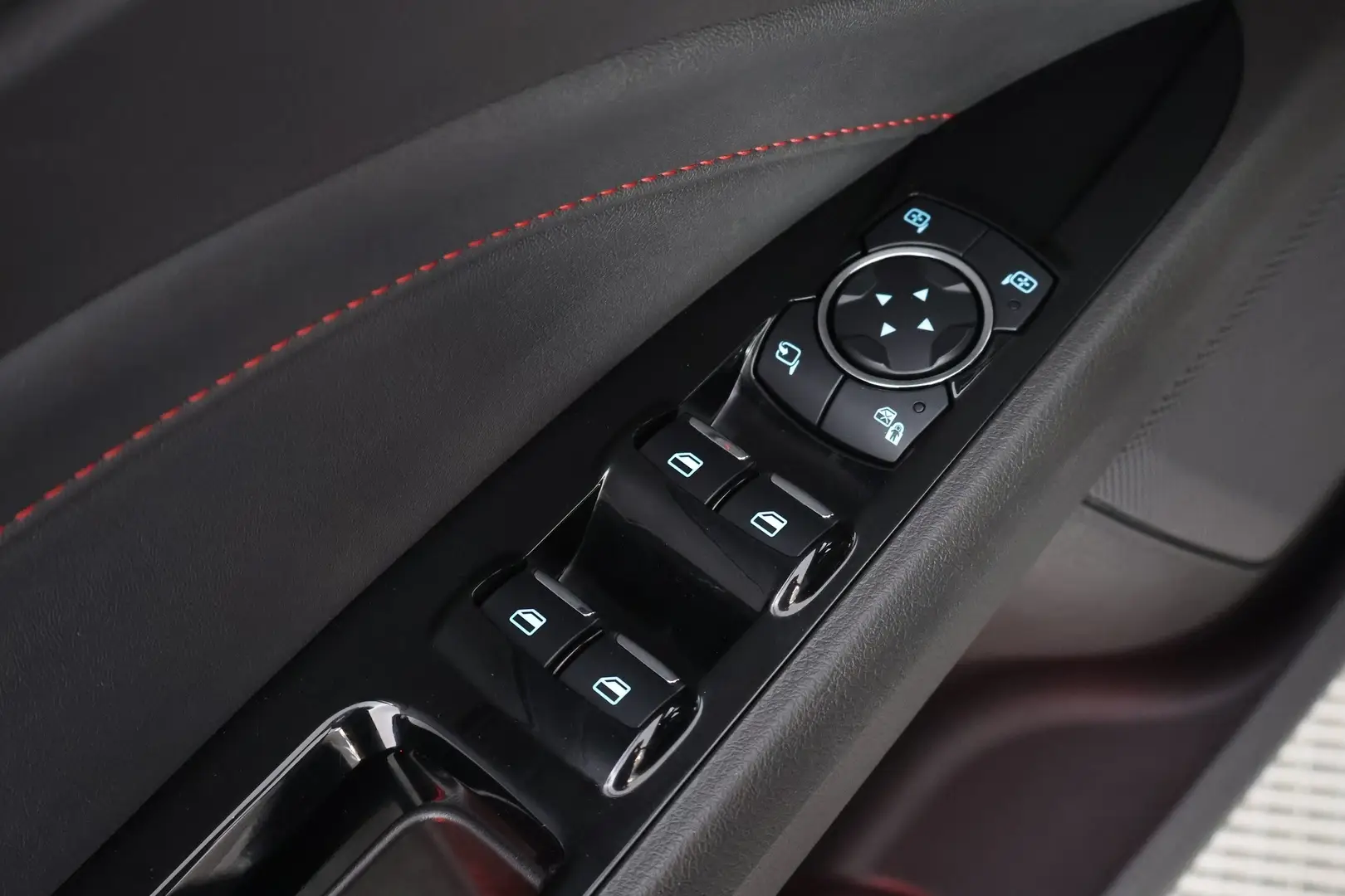 Car Image - 5e8SJJcycR2SHMnUMQvr67