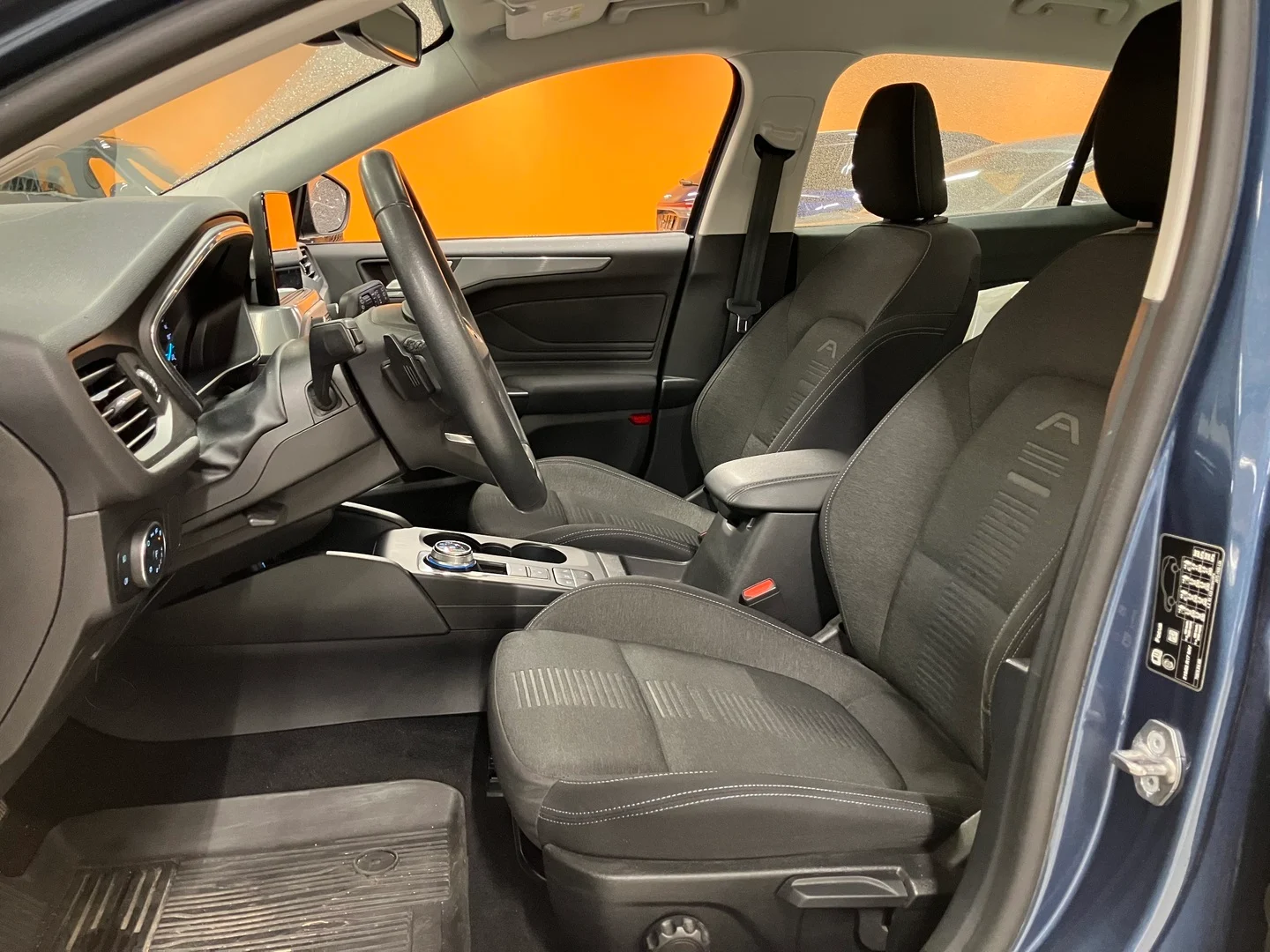 Car Image - 54OrWSKkzOe6PJQB4eBA7A