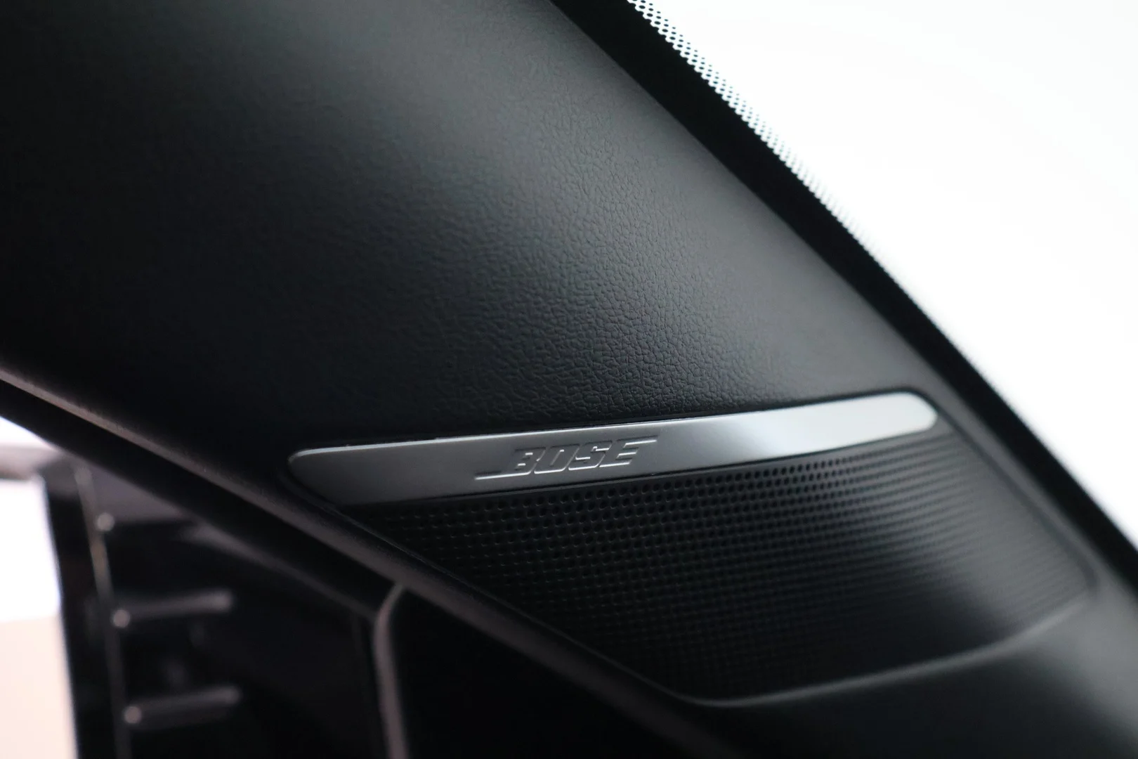 Car Image - 1PGu8Gy6747OYIS9JmRJGT