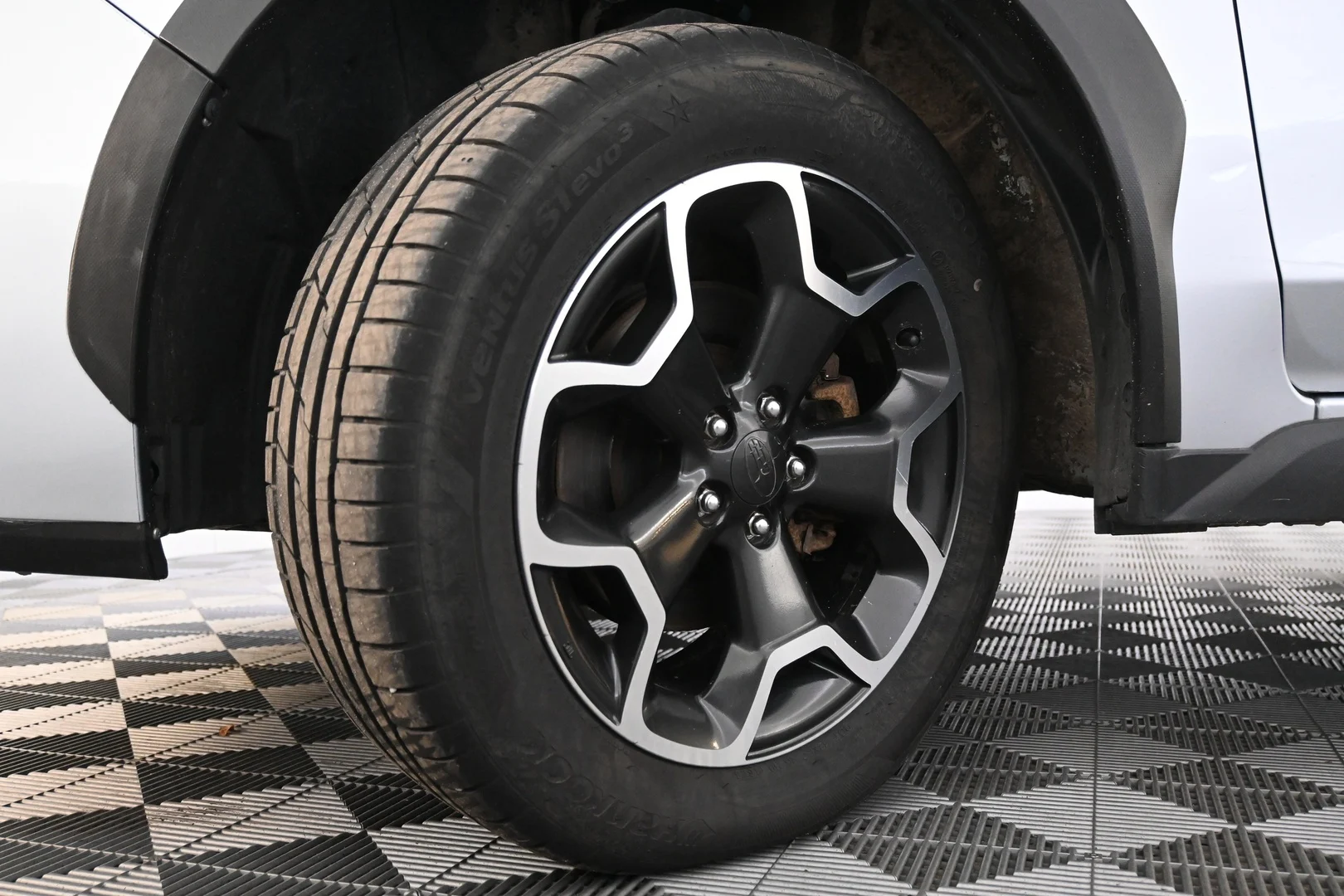 Car Image - 3fzLWWmC1x2skA2BizSBg6