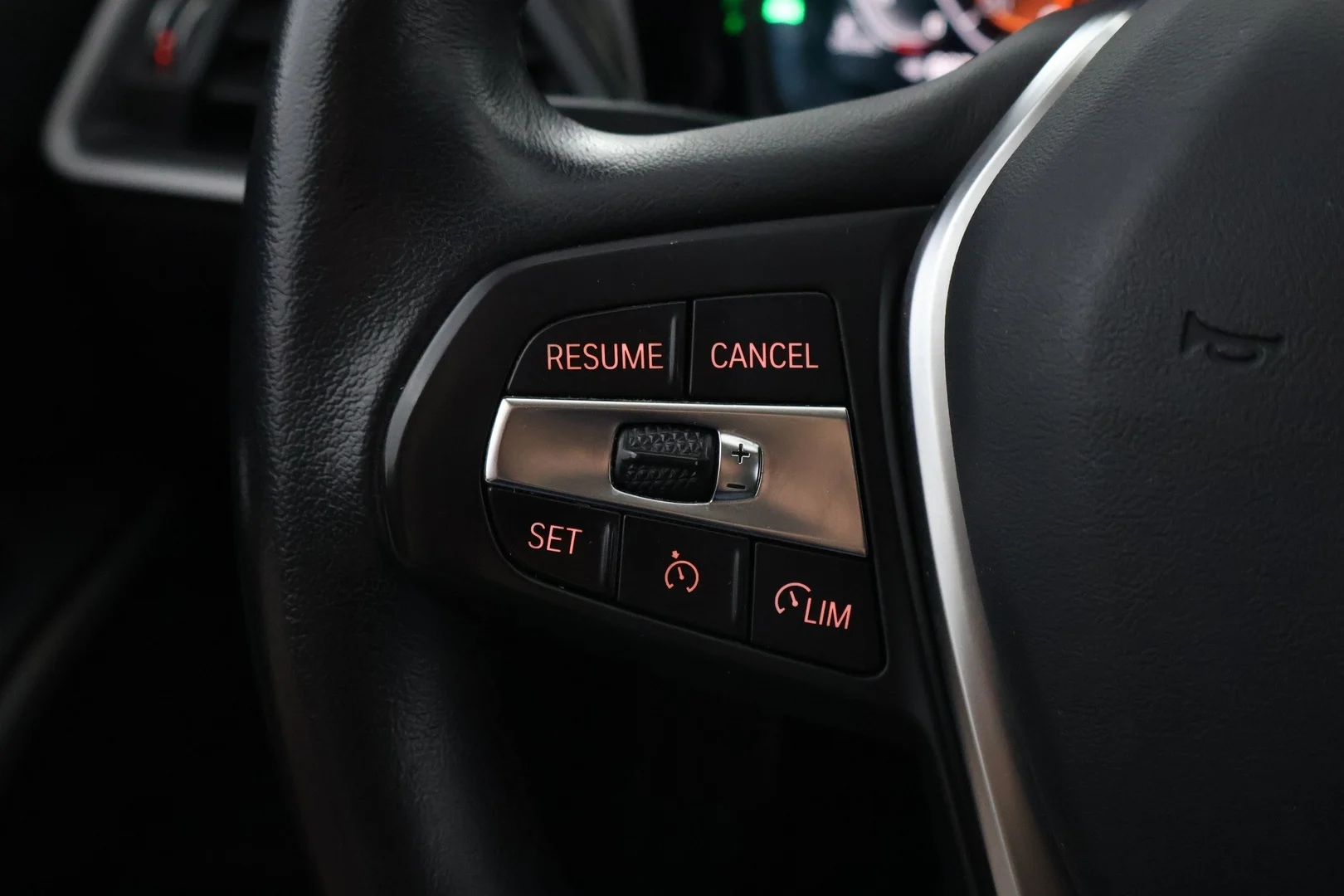 Car Image - 4gebrQ9mNJGJUOmbSynhgl