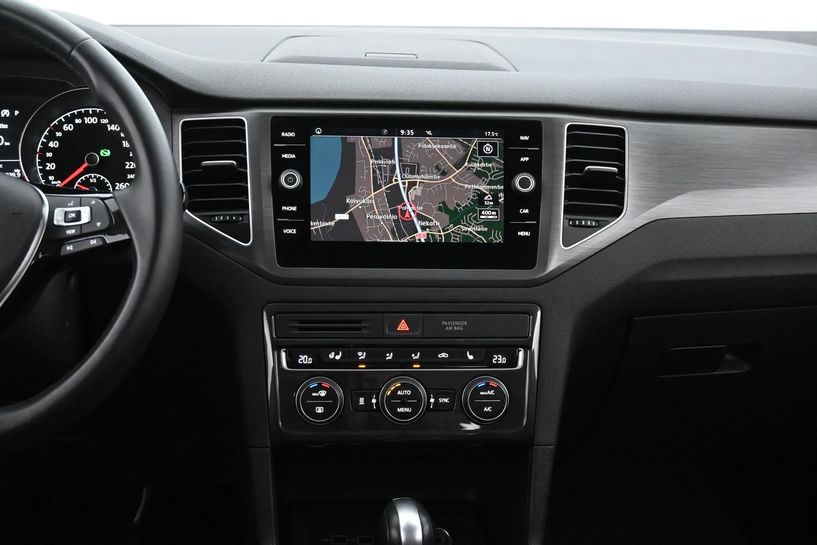 Car Image - 7KmoB11RE43HCBGp4ccymE