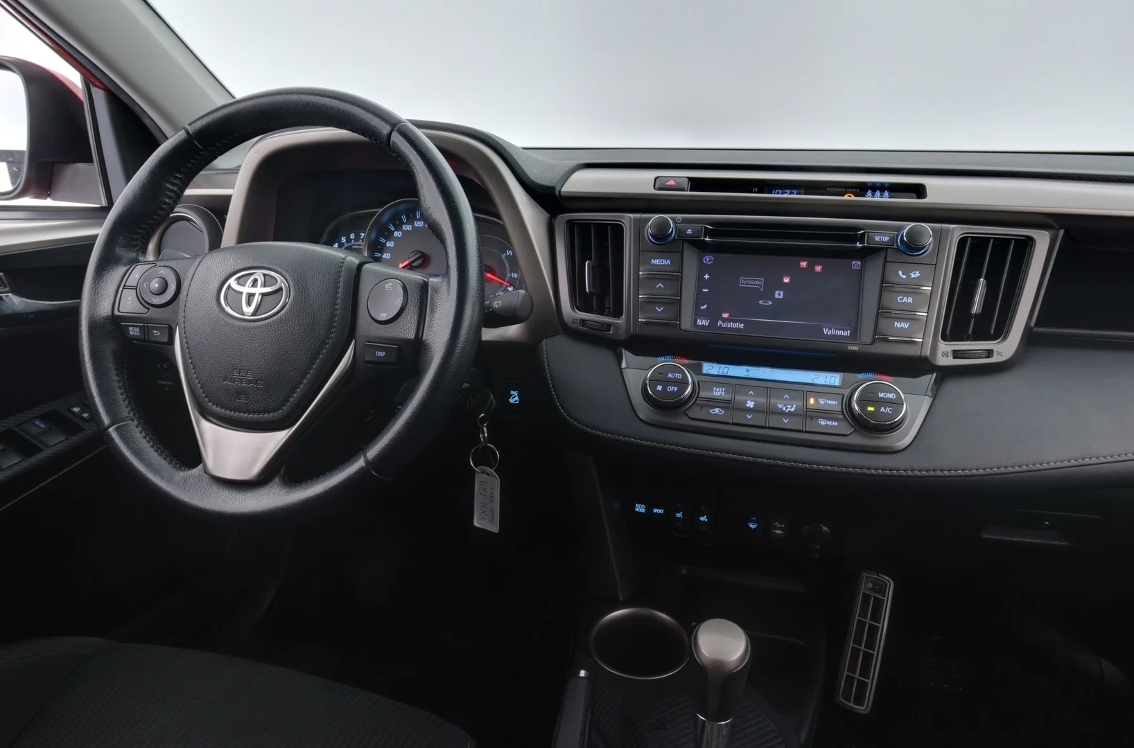 Car Image - 76TWgSbtH8kx4uyVNC7yBN