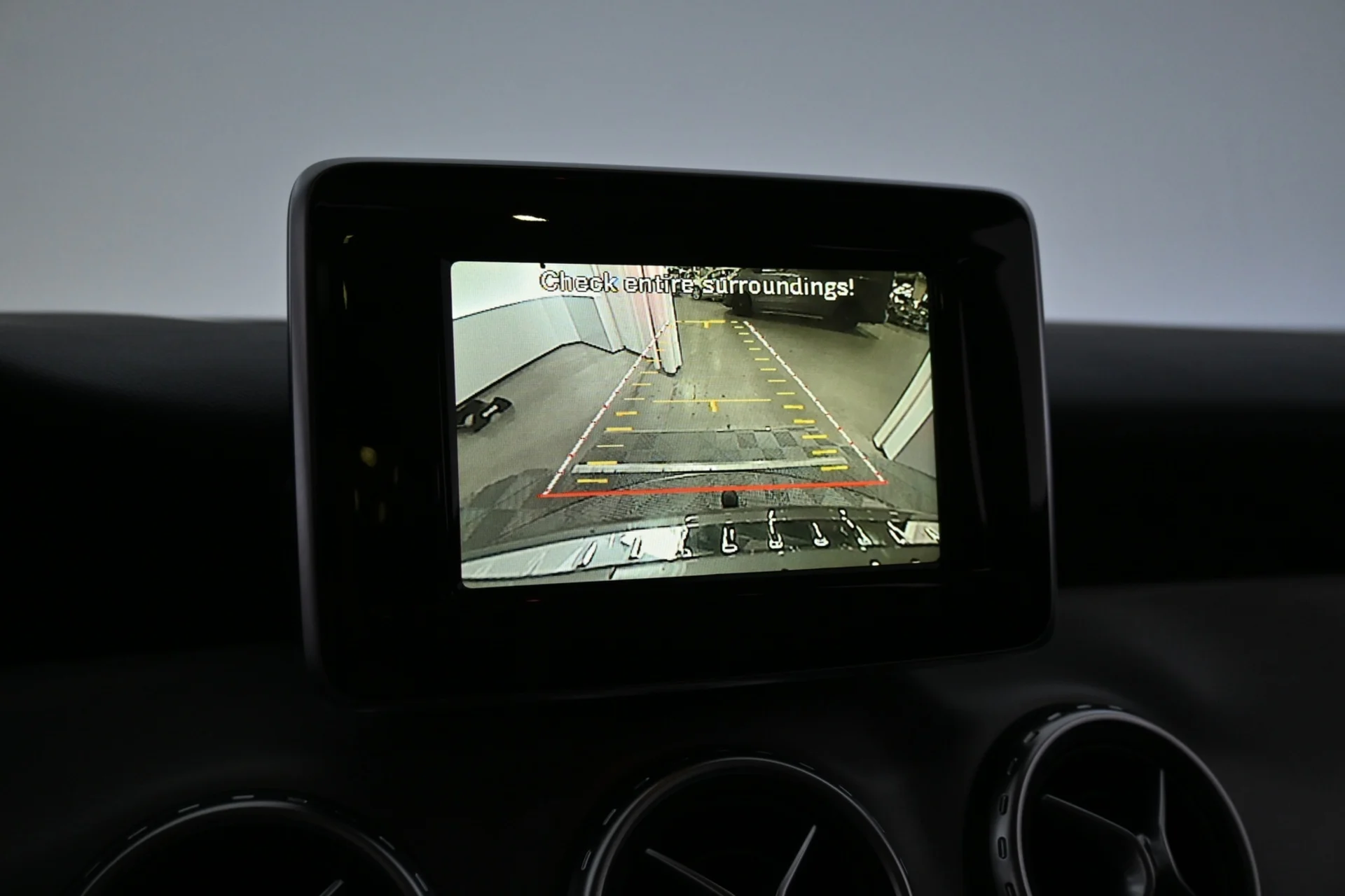 Car Image - 3rt8b3eRRXNYxErFpXqVl