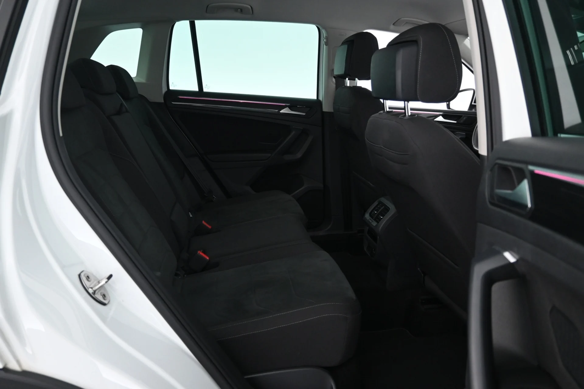 Car Image - 1MDQMv69anjWhttmJ2tJaQ