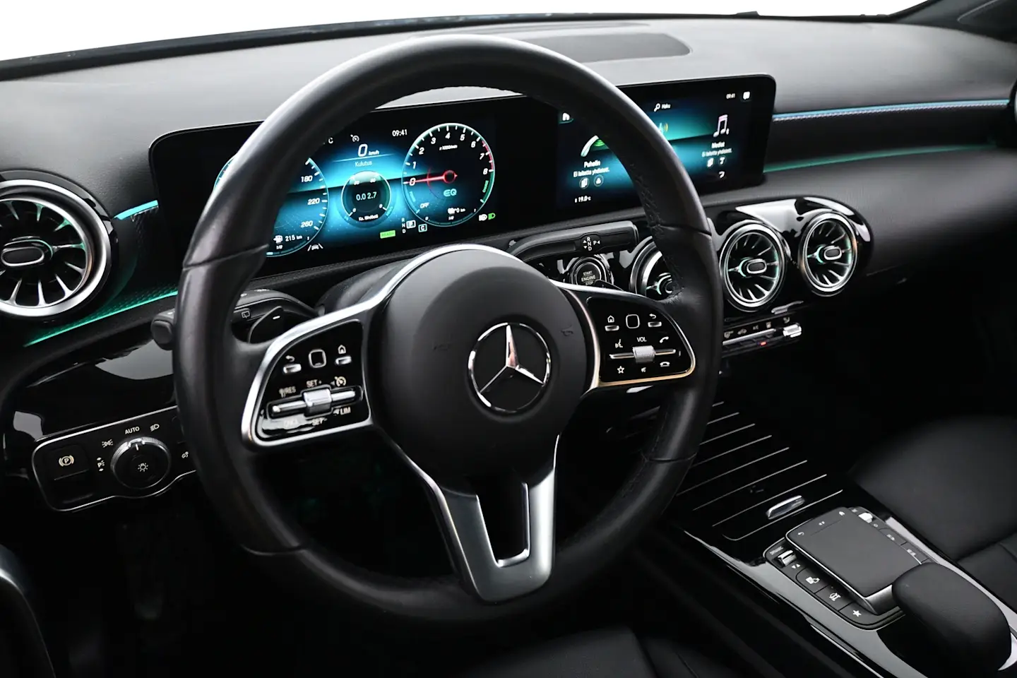 Car Image - 3mSzIwrkfZZDIFGlIQepPH
