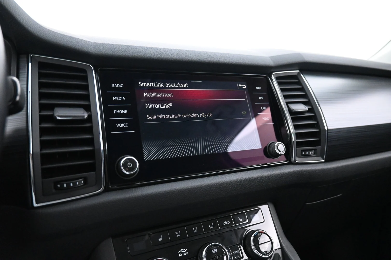 Car Image - joTZbZQaALyiWr3nyQrGC
