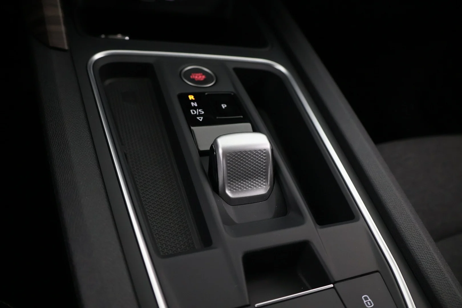 Car Image - IH8V3TXOStIvRNb2Syad6