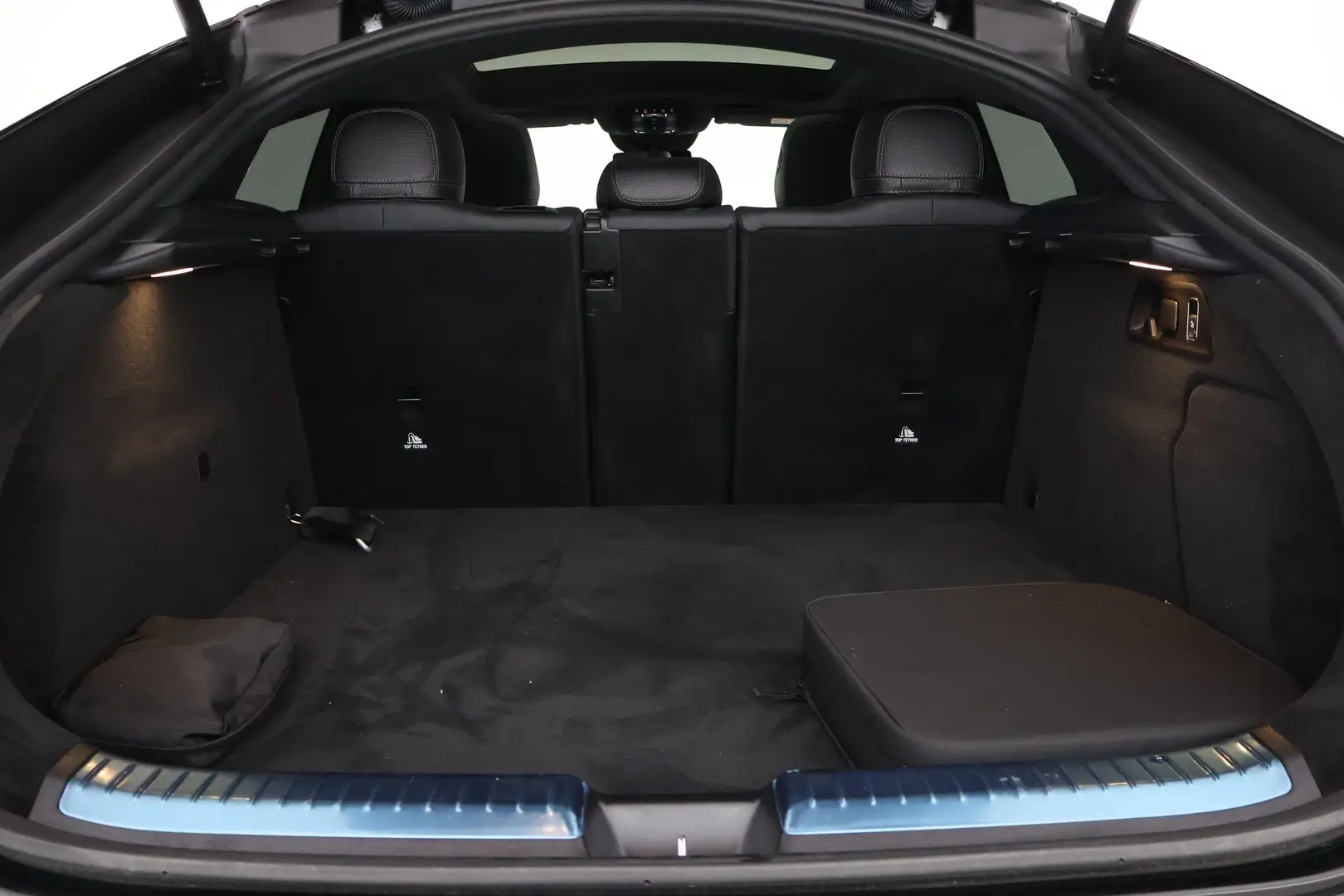 Car Image - 4sjMUUmjWnM0Zcv4h1z8rG