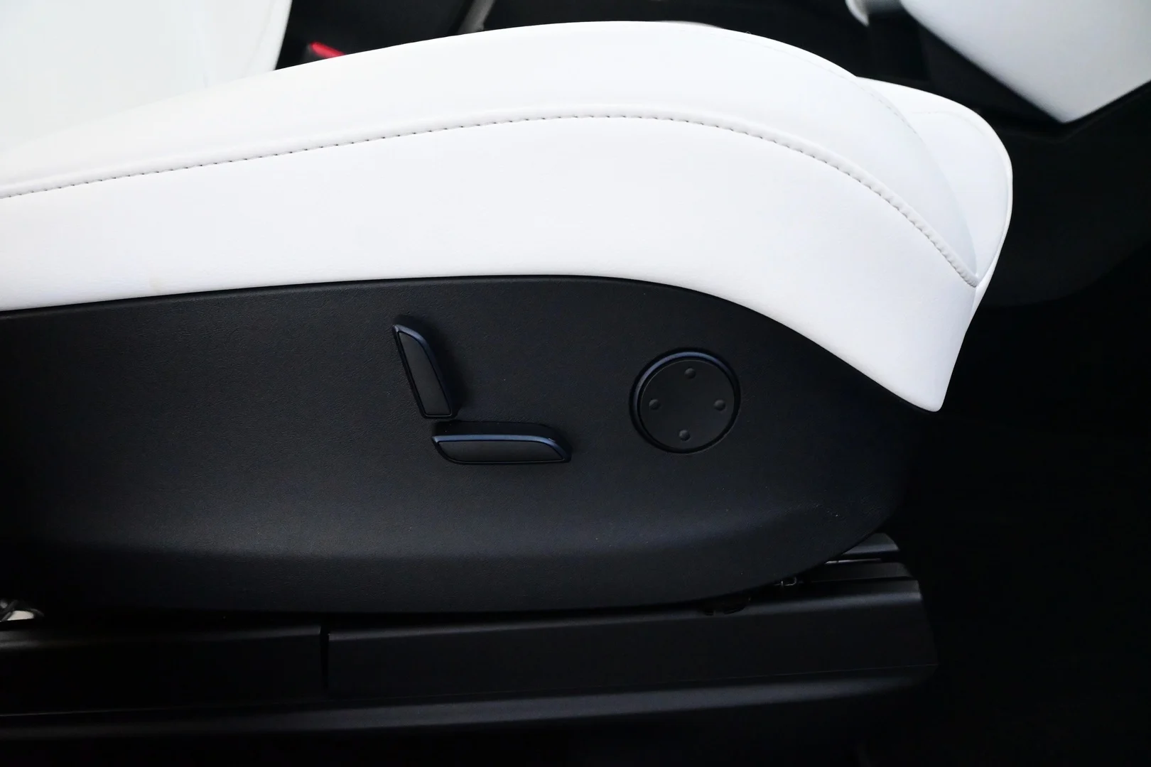 Car Image - 3dfietUaewlPtmt6iE2Ely