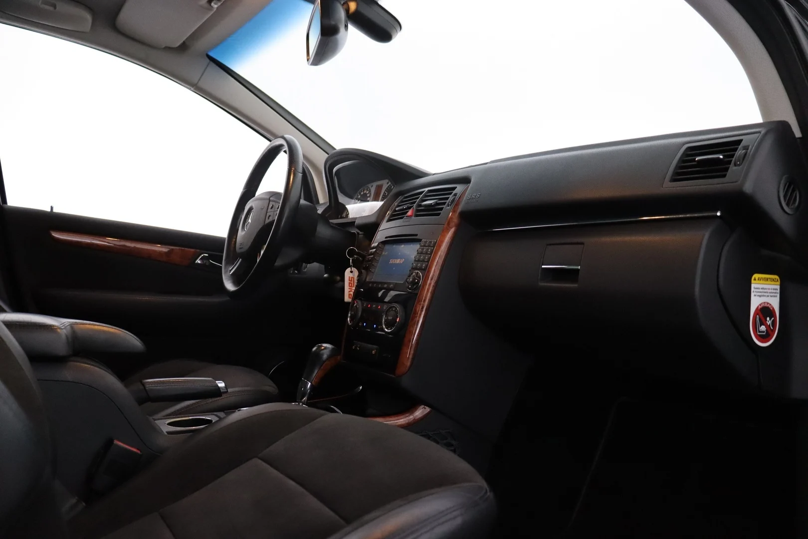Car Image - 1NnJ72bHJWsG3MYgTmXLG6
