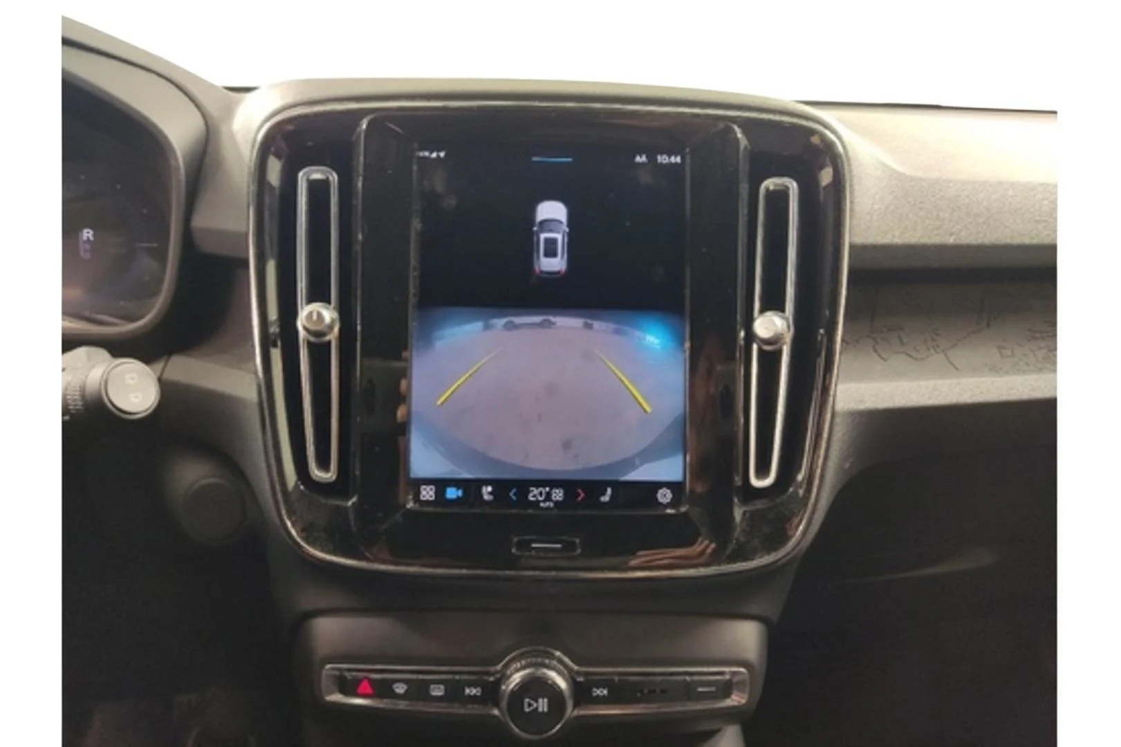 Car Image - 4YNX7hTvgn4b7O14J9jQTk