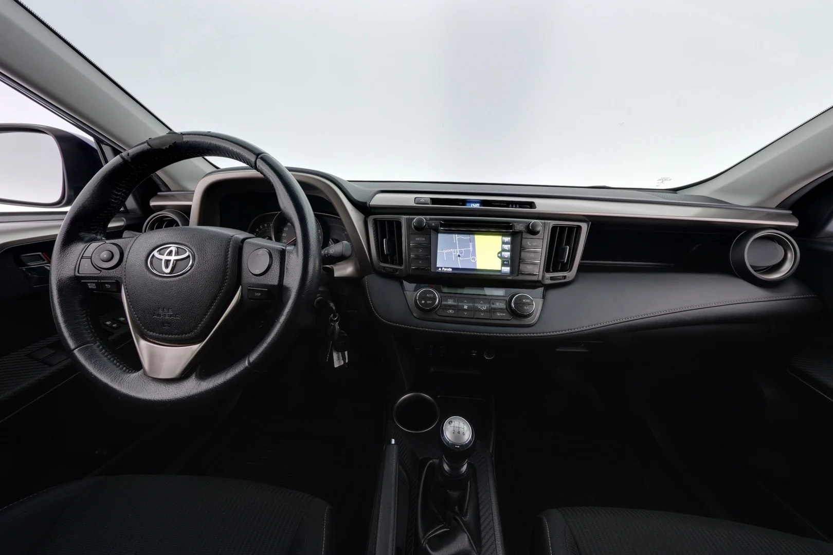 Car Image - 3ibbKWHu1OeqpMvZYGlBHr