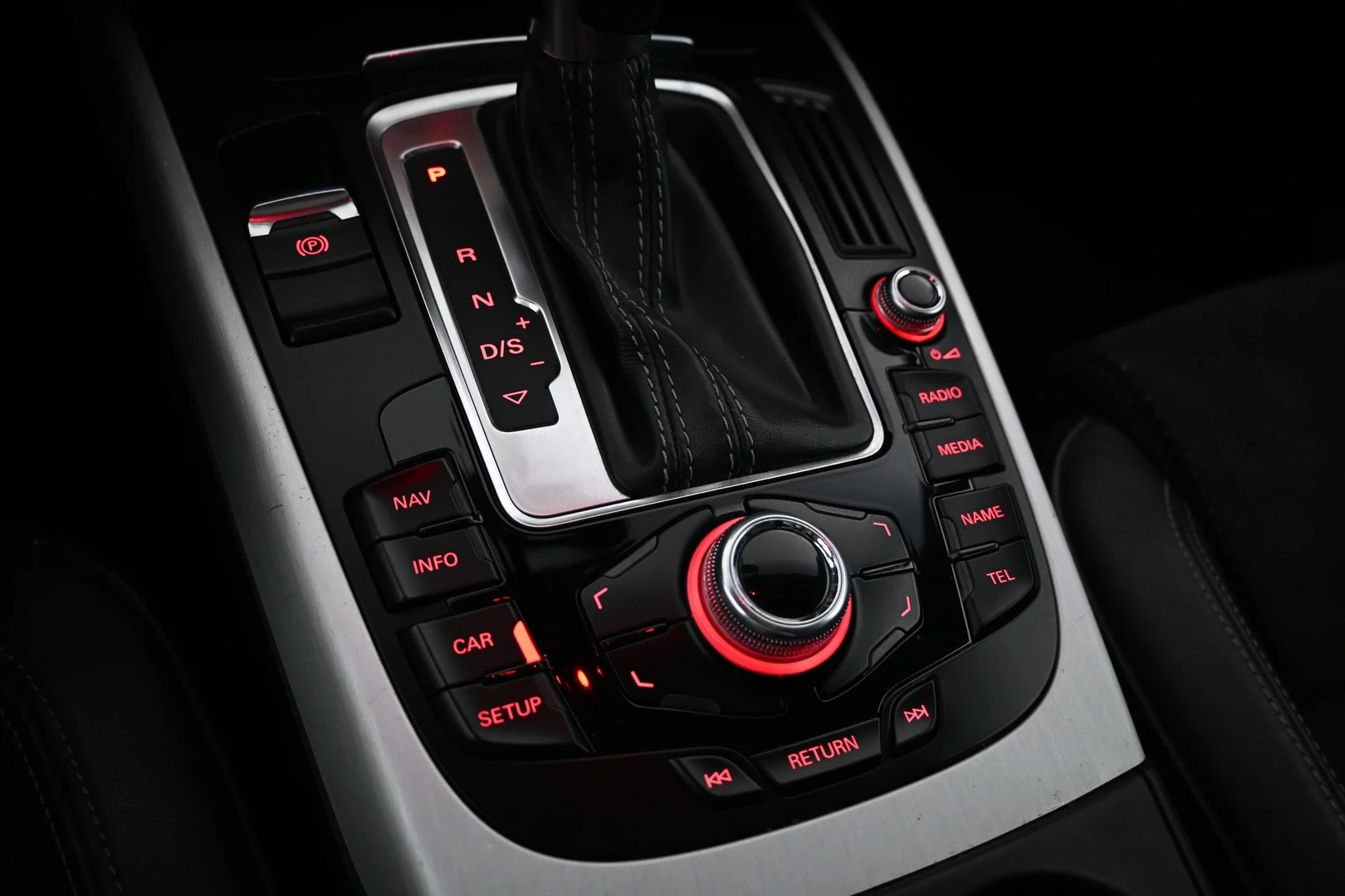 Car Image - 2zQ5M5AU9aSQ8pnoROfcgM