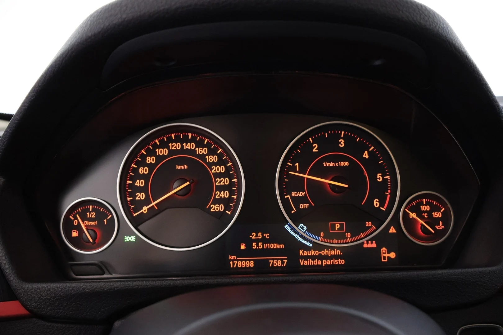 Car Image - 25Gv02QOLDDzm9FhekDGTM