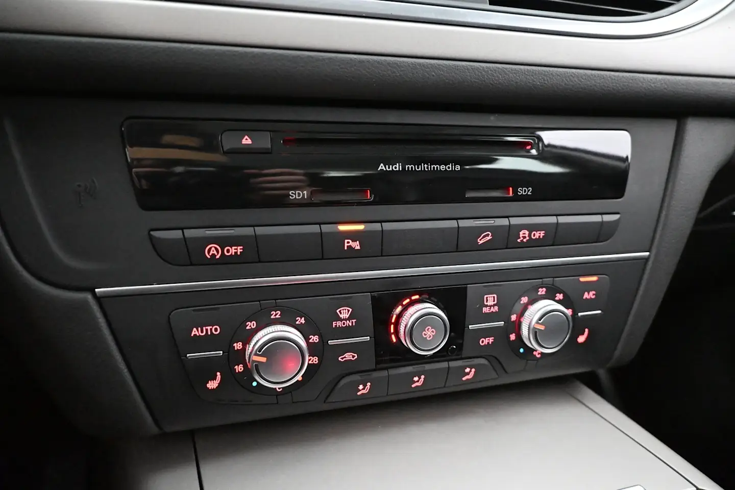 Car Image - 6iL0KETZZPbai0Wgnax1vC