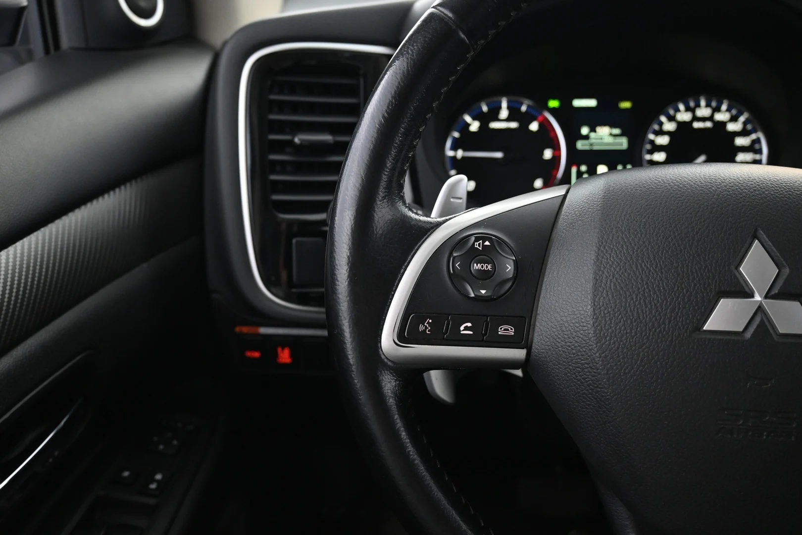 Car Image - 4Lm11WDejYSEAXGNUdZv25