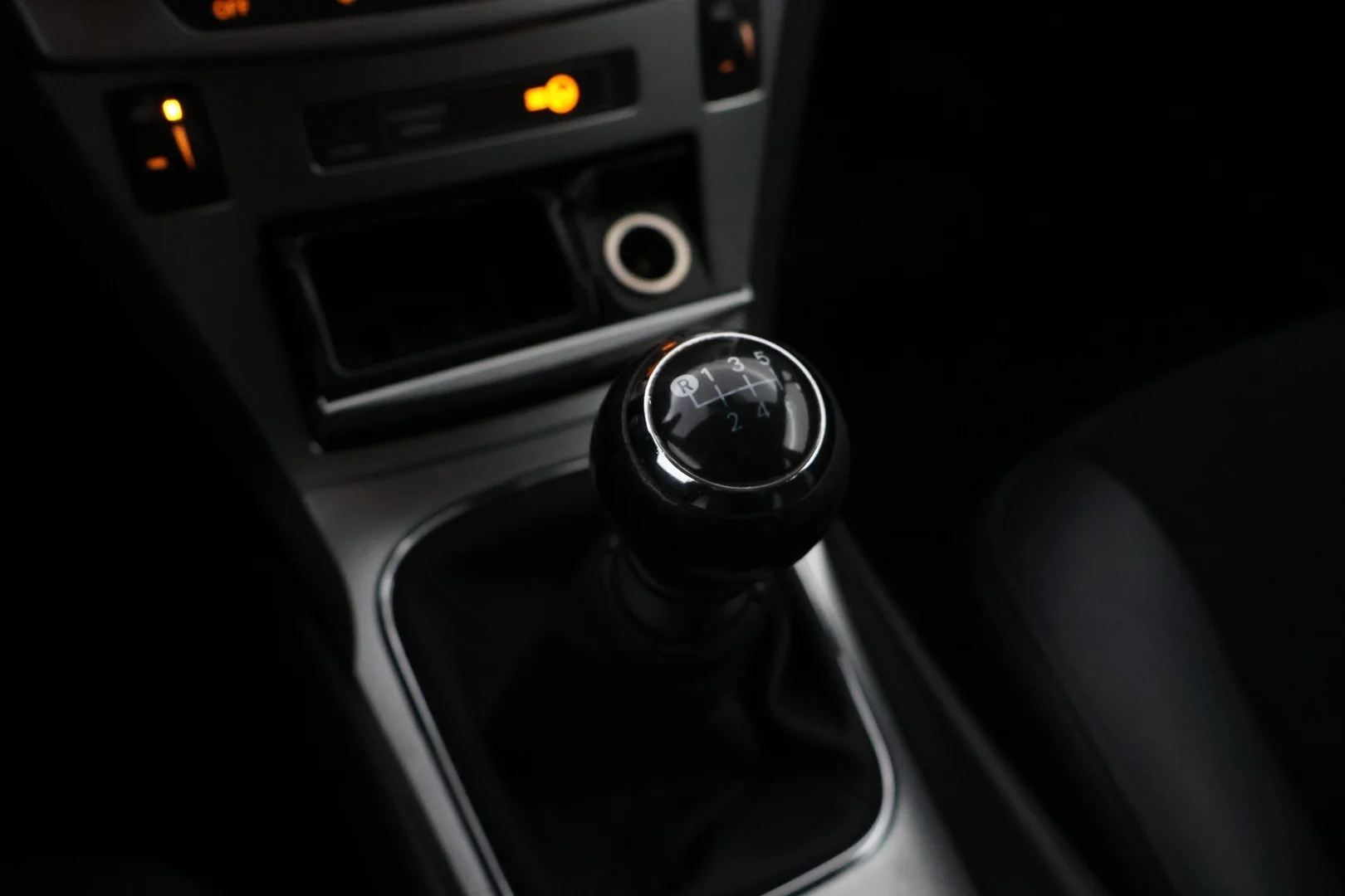 Car Image - 3tLBm4AQw2kYYvEkw3ywuQ