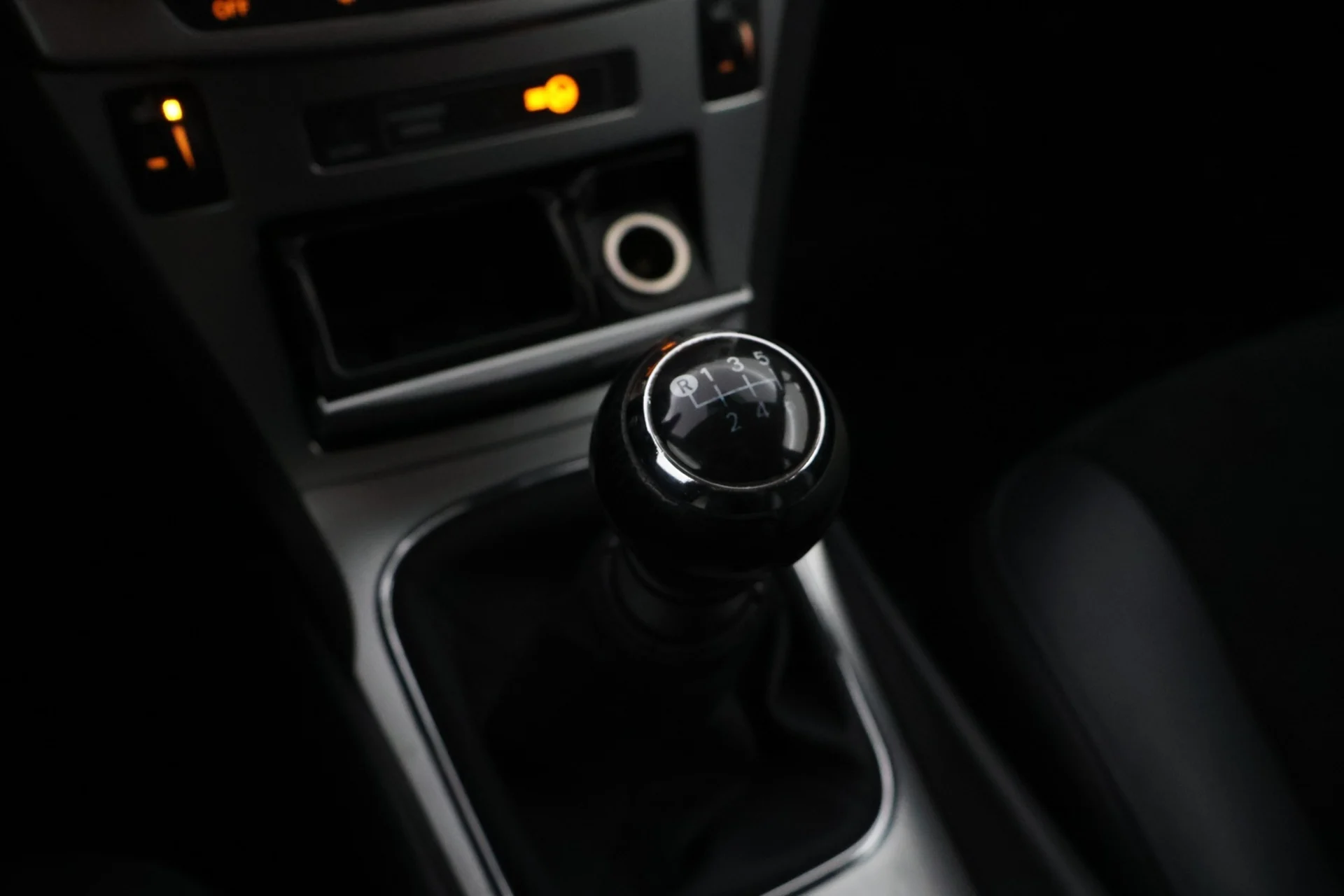 Car Image - 3tLBm4AQw2kYYvEkw3ywuQ