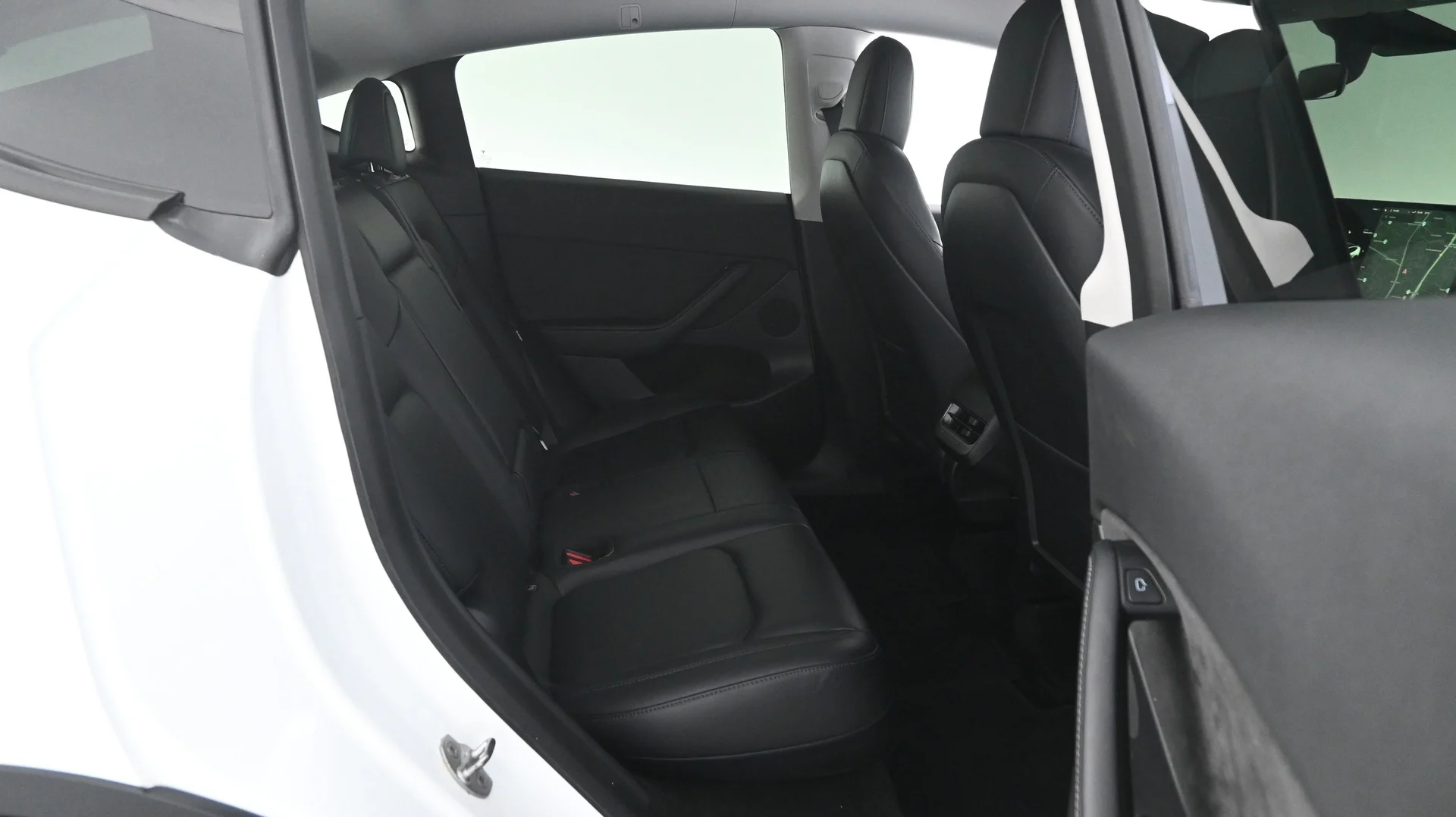 Car Image - 6xDqlUEvj3fXJQiQ4275jf