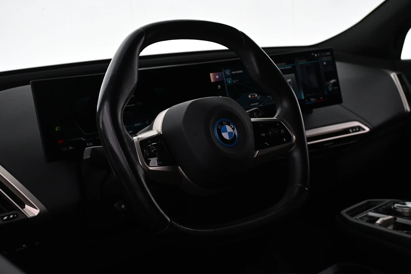 Car Image - 4OgSVNGUK6570mB9iSJx8p