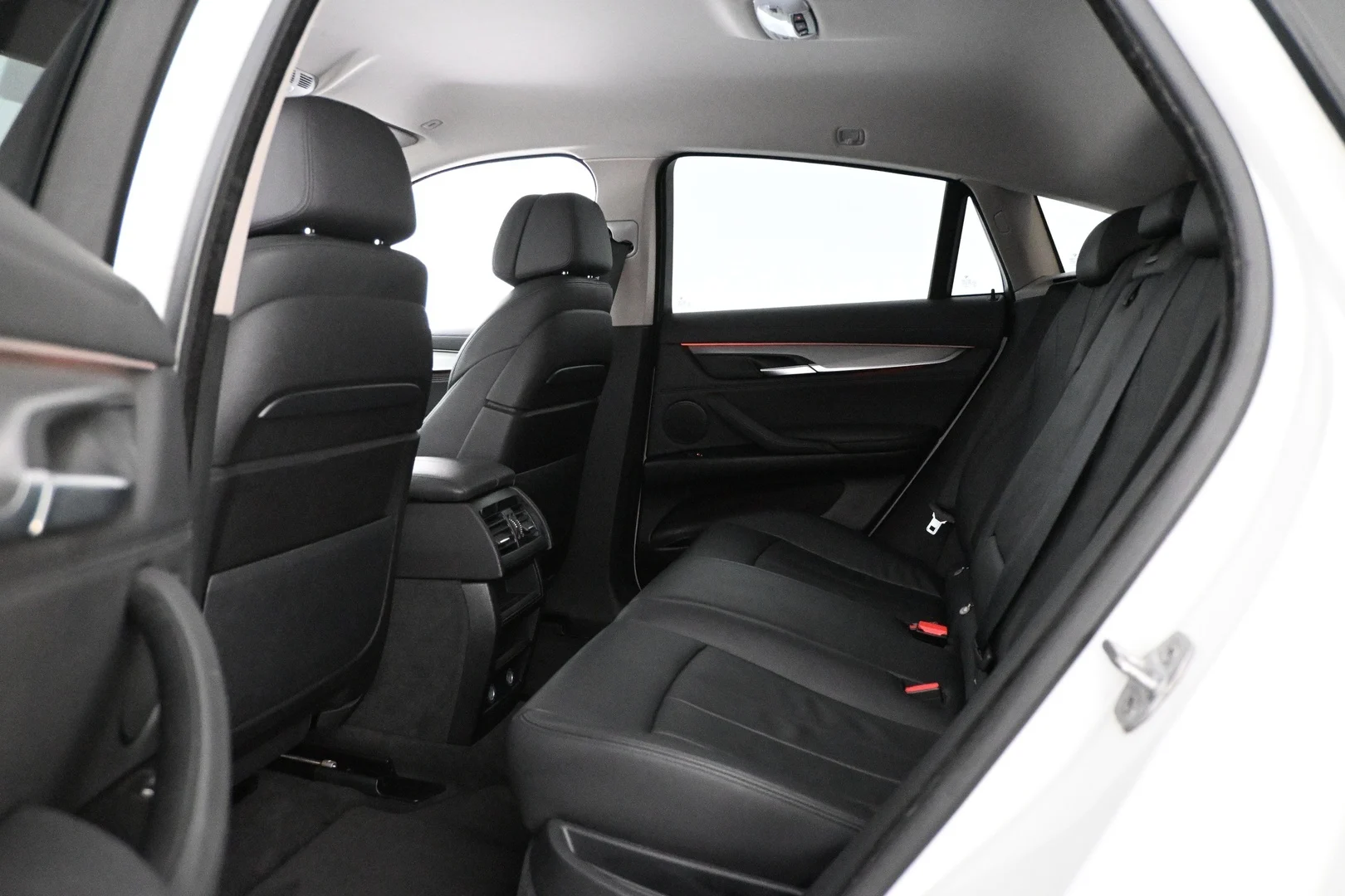 Car Image - 4ygo7BU9pEZjZ2DURR0zsG