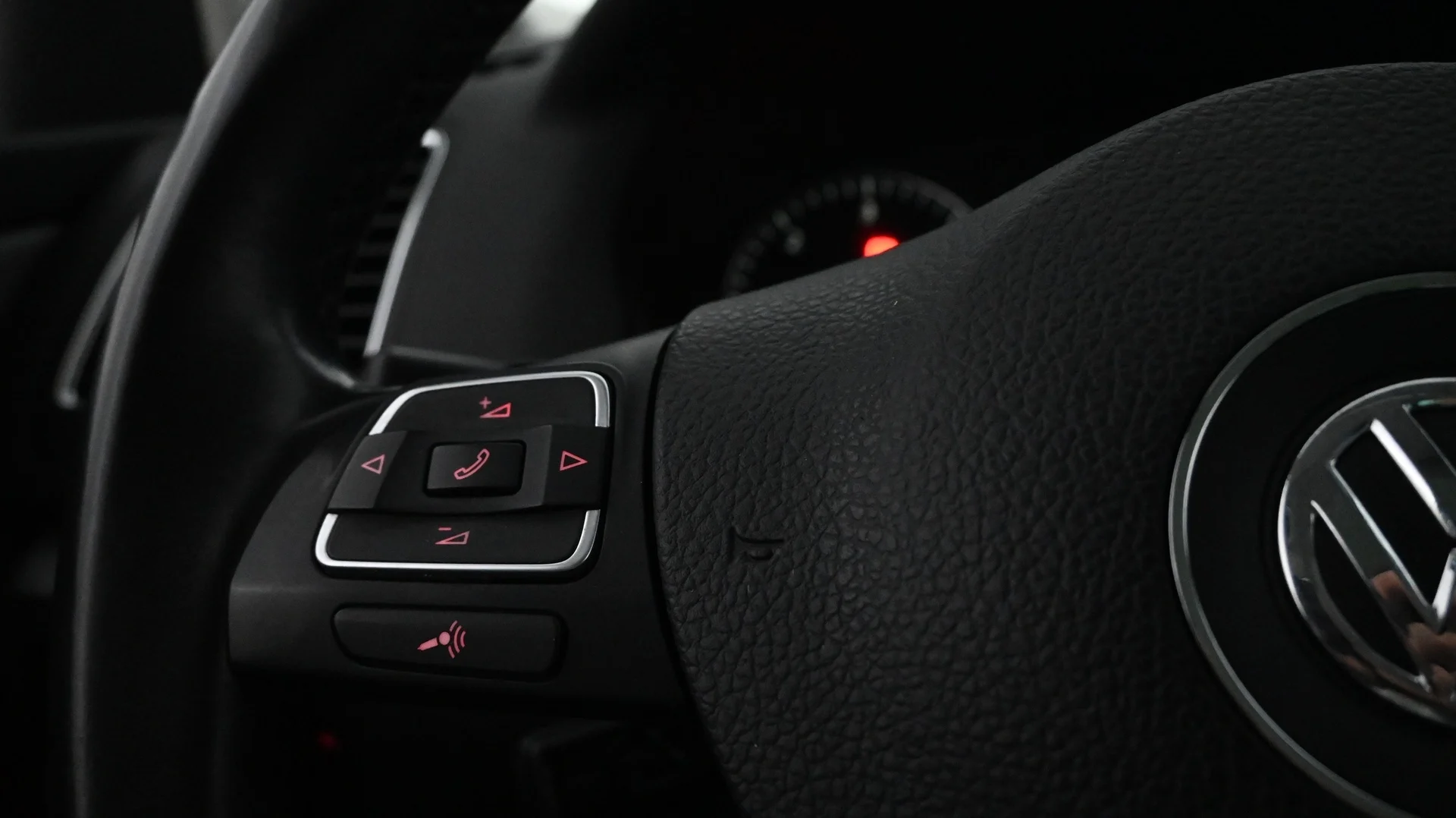 Car Image - 6RUQmnoiPymvG03TlYPju5