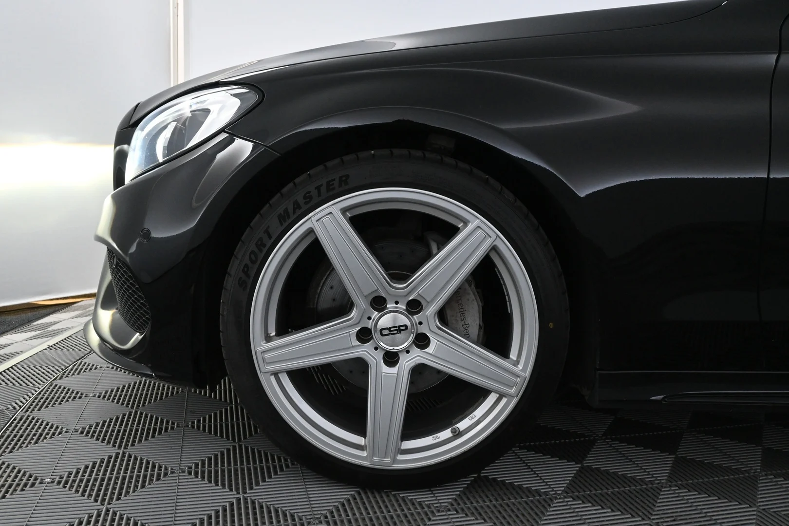 Car Image - 39WdJArrsdIxtU5tm0YrBi