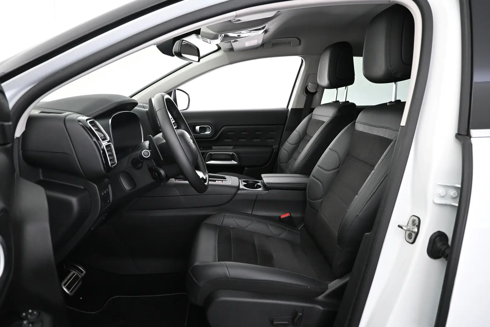 Car Image - 5IBj5Szh3St1B8x93B4OG7