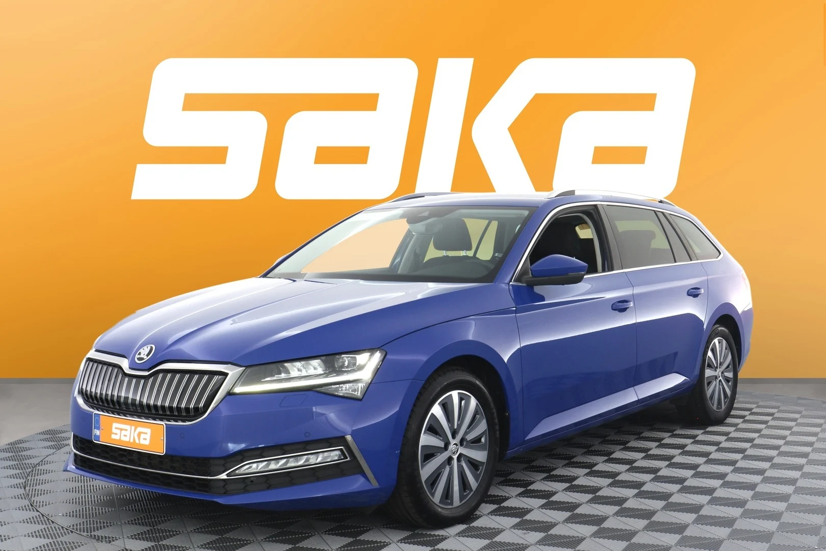 Car Image - QwY1cvke2E2trfcz2M1sv