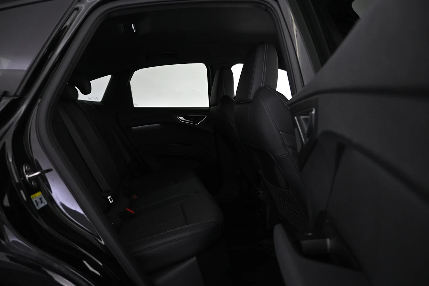 Car Image - 3VK1ATdLSsAztFyNniQLv4