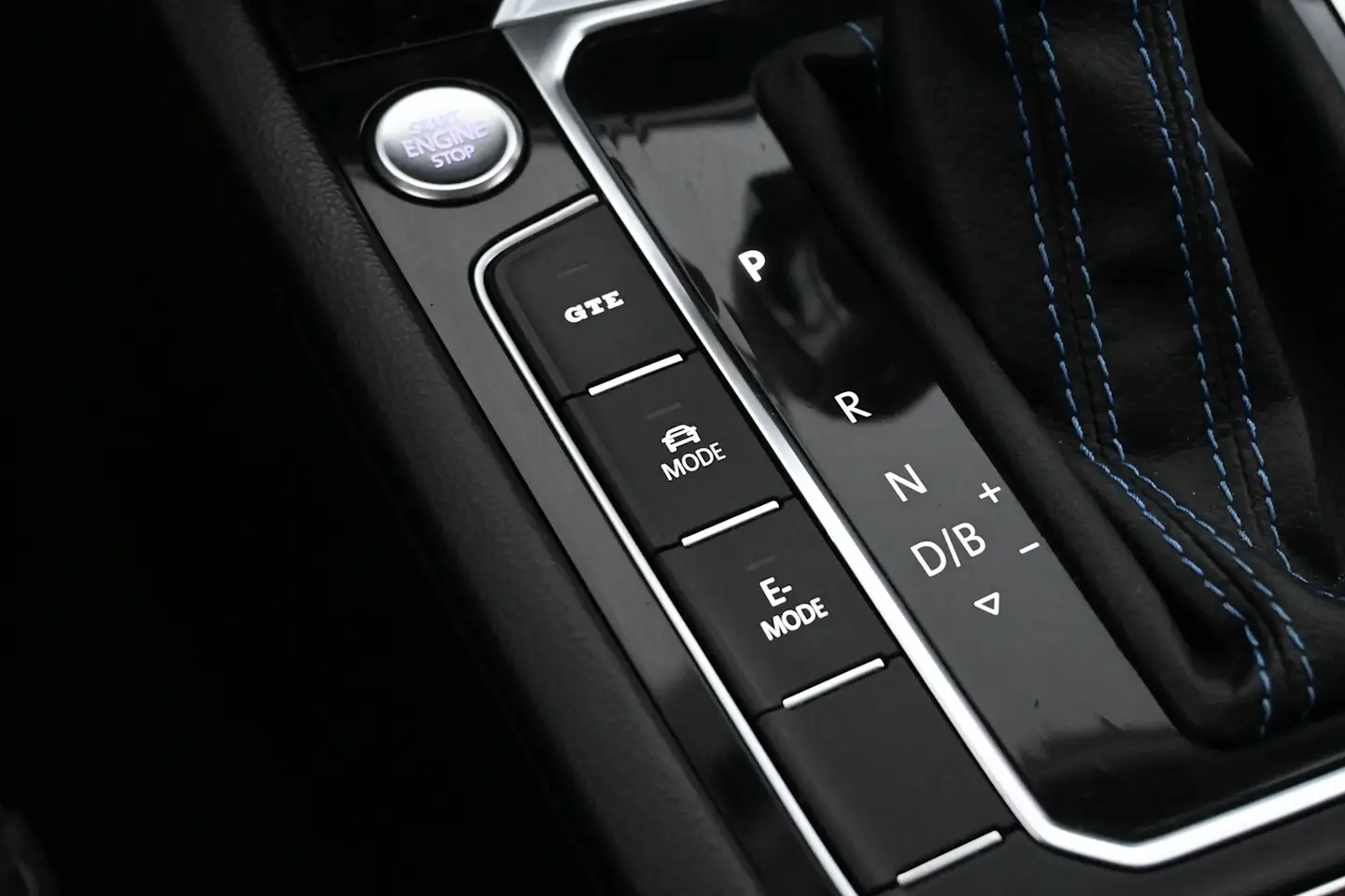 Car Image - 5W4z6HrYcc2BgK1plb77FG