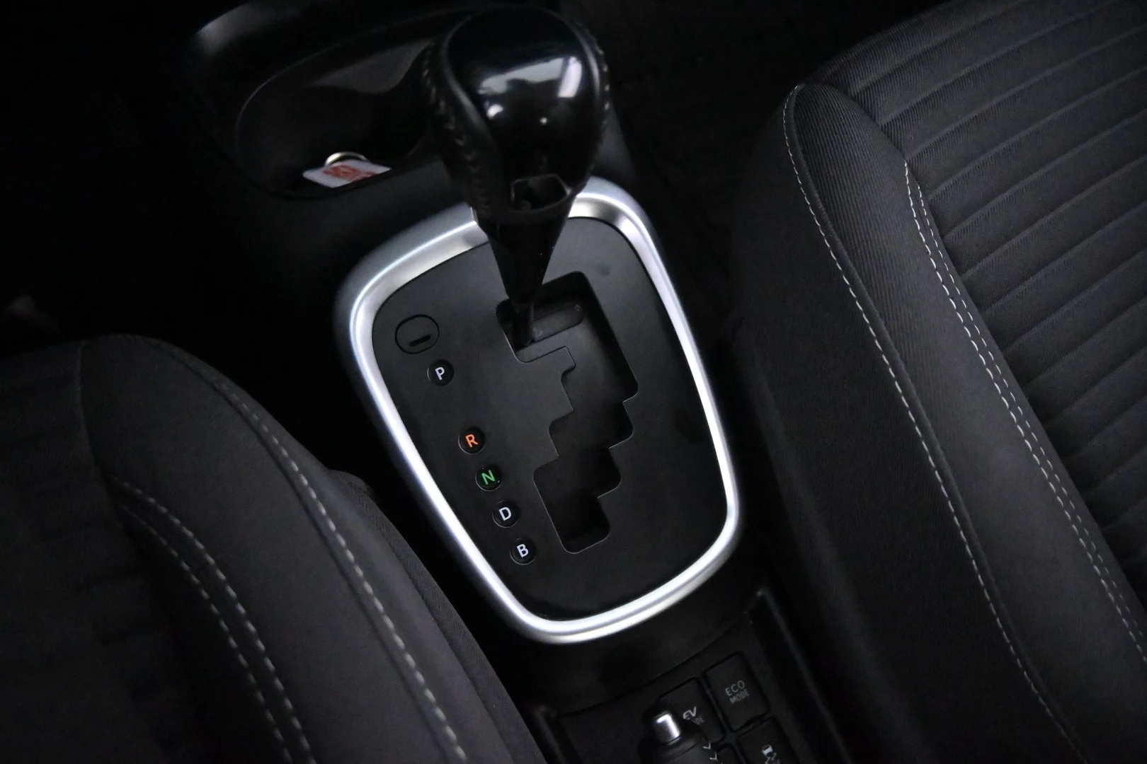 Car Image - 1EBQRO3plQITQhYzzvCASX