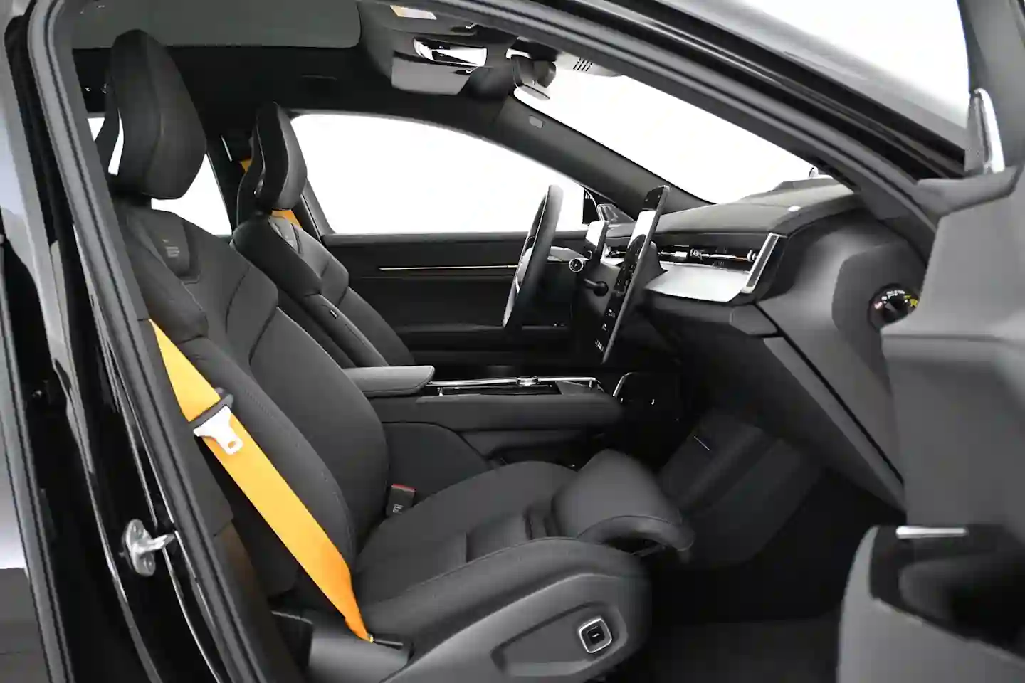 Car Image - 7q6Lc8N39kERI44UFFR6Mn