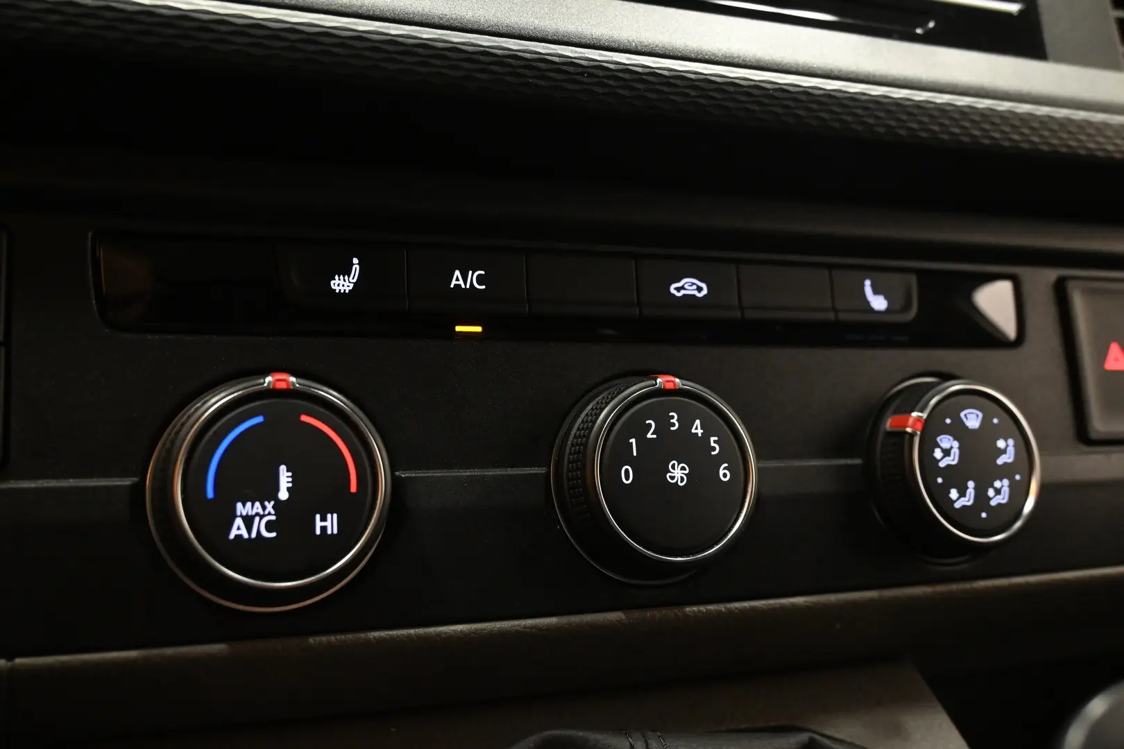 Car Image - 6JtjC0wIN9WRGvl6SfpTde