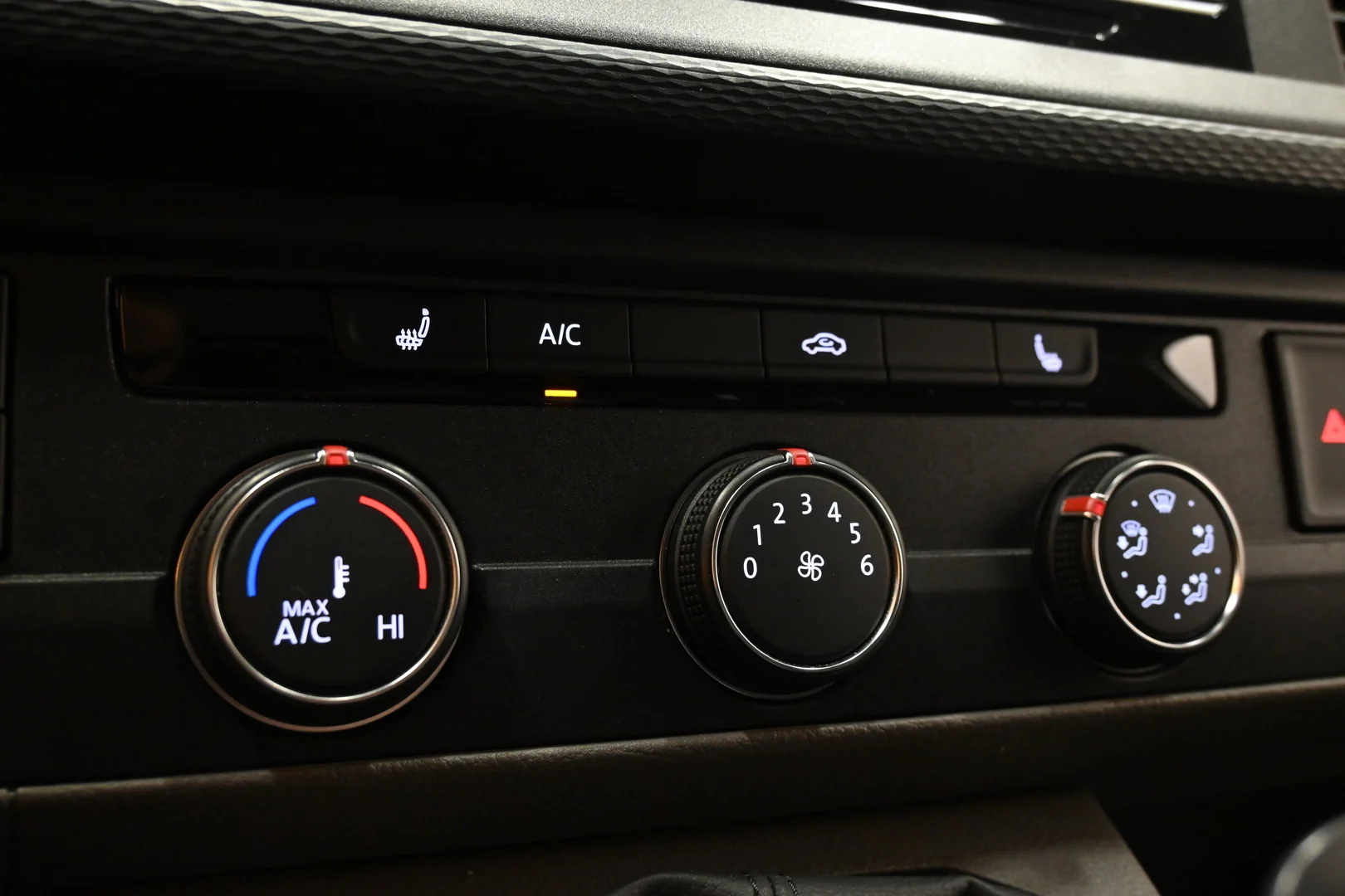 Car Image - 6JtjC0wIN9WRGvl6SfpTde