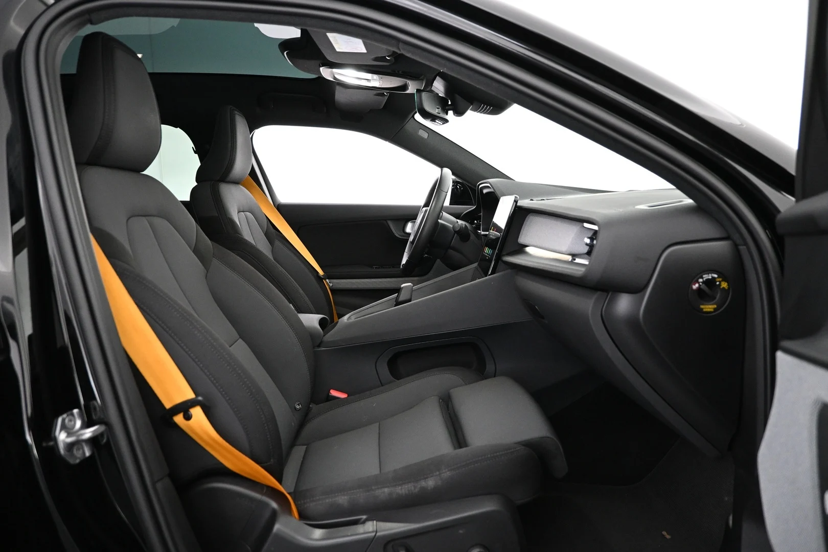Car Image - 3vNPDG6XZk1l83akKt3kJz