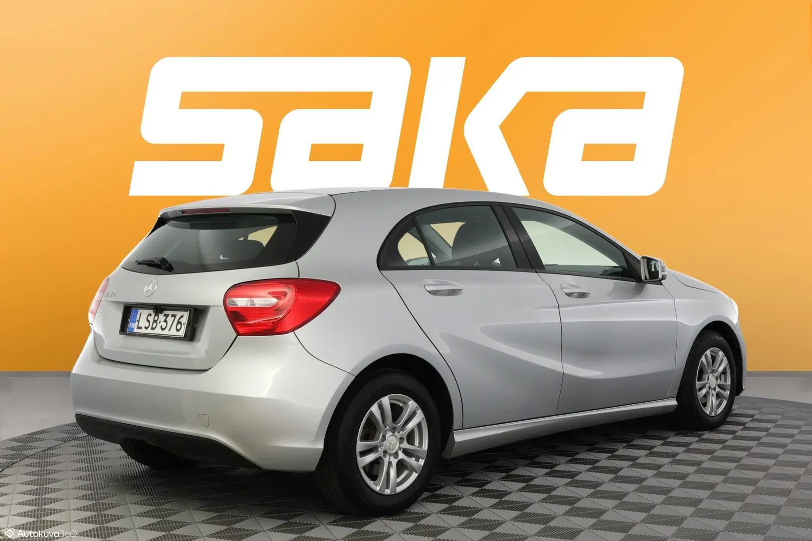 Car Image - 51cRJykF0GJrmlodiHgir0