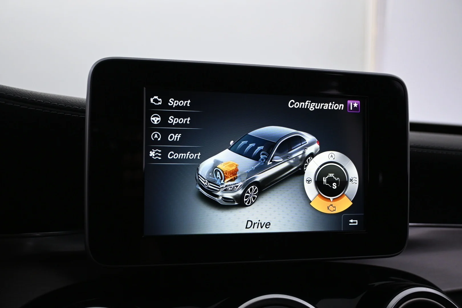 Car Image - 5HWaEEMt73Q8hKn6KHyQA0