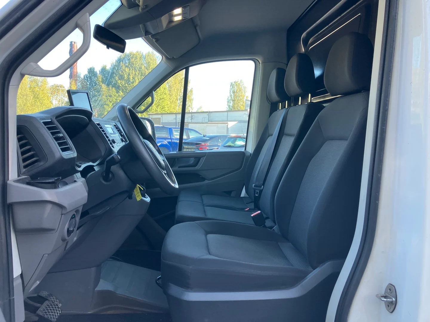 Car Image - 6mDLn9WluEXE92Nbad7b3Z