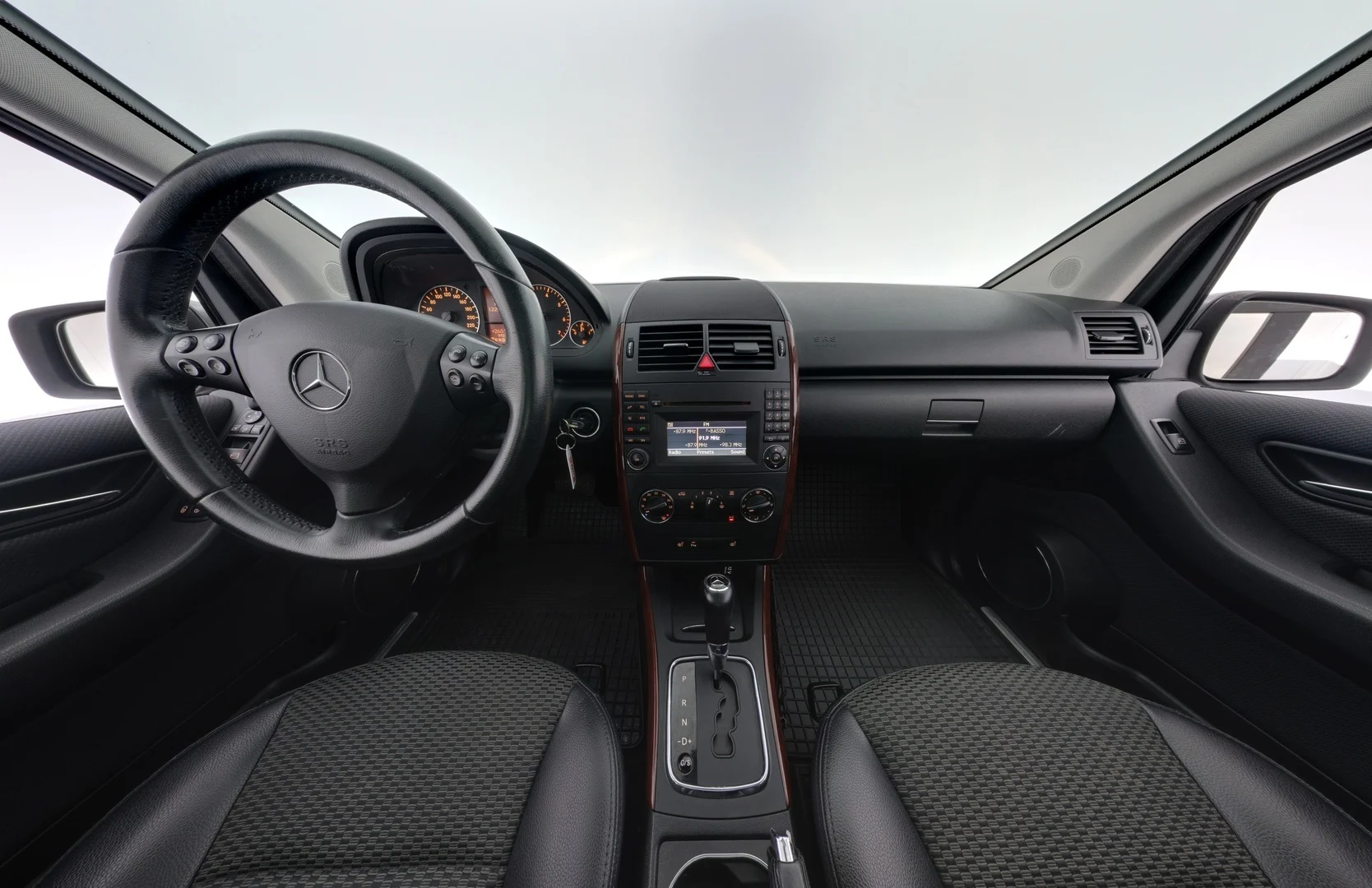 Car Image - 4RRlpbkpJmy4lsslzc40DC
