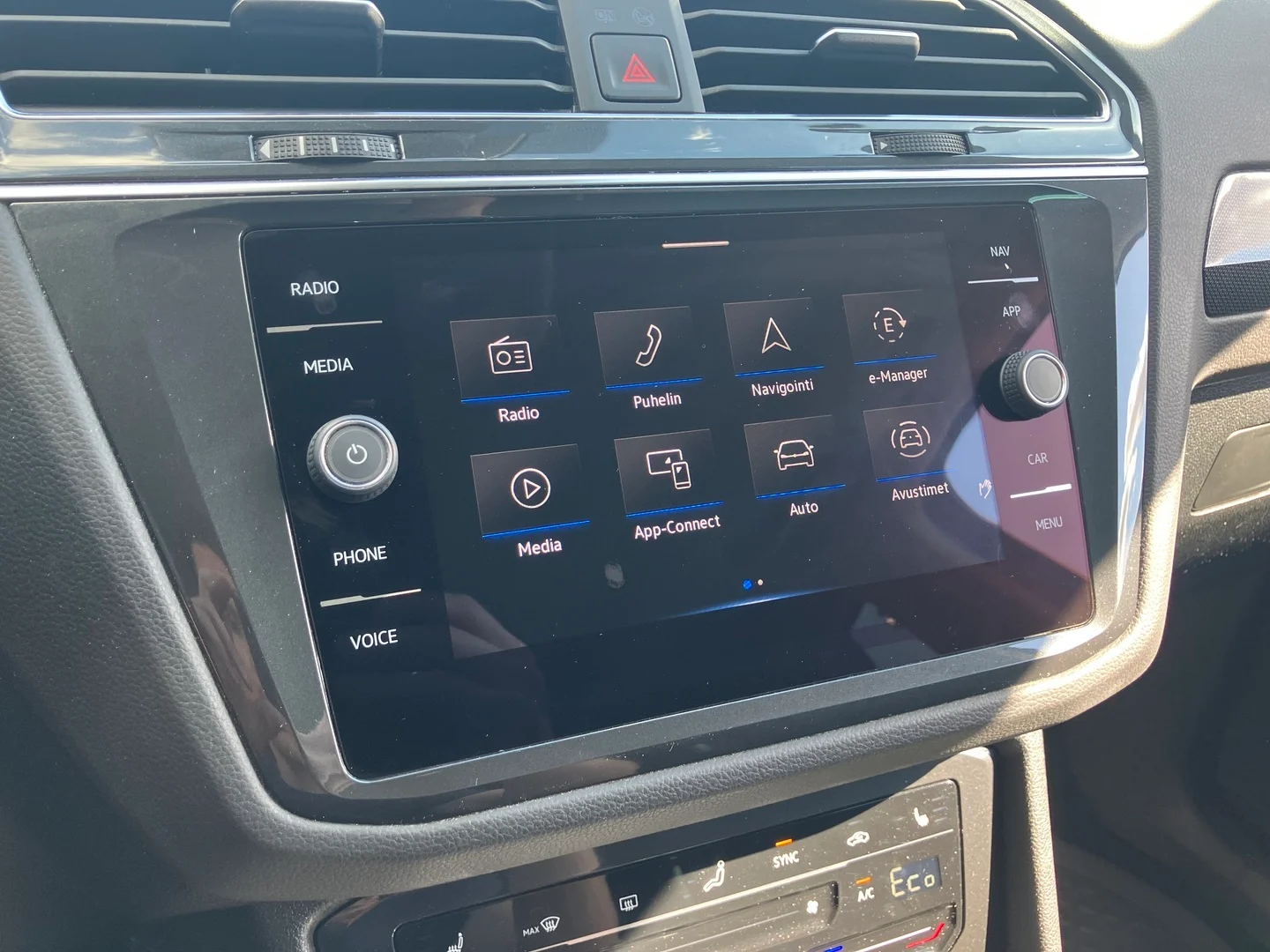 Car Image - 6HfWw7SBqkuv4D0w32uB49