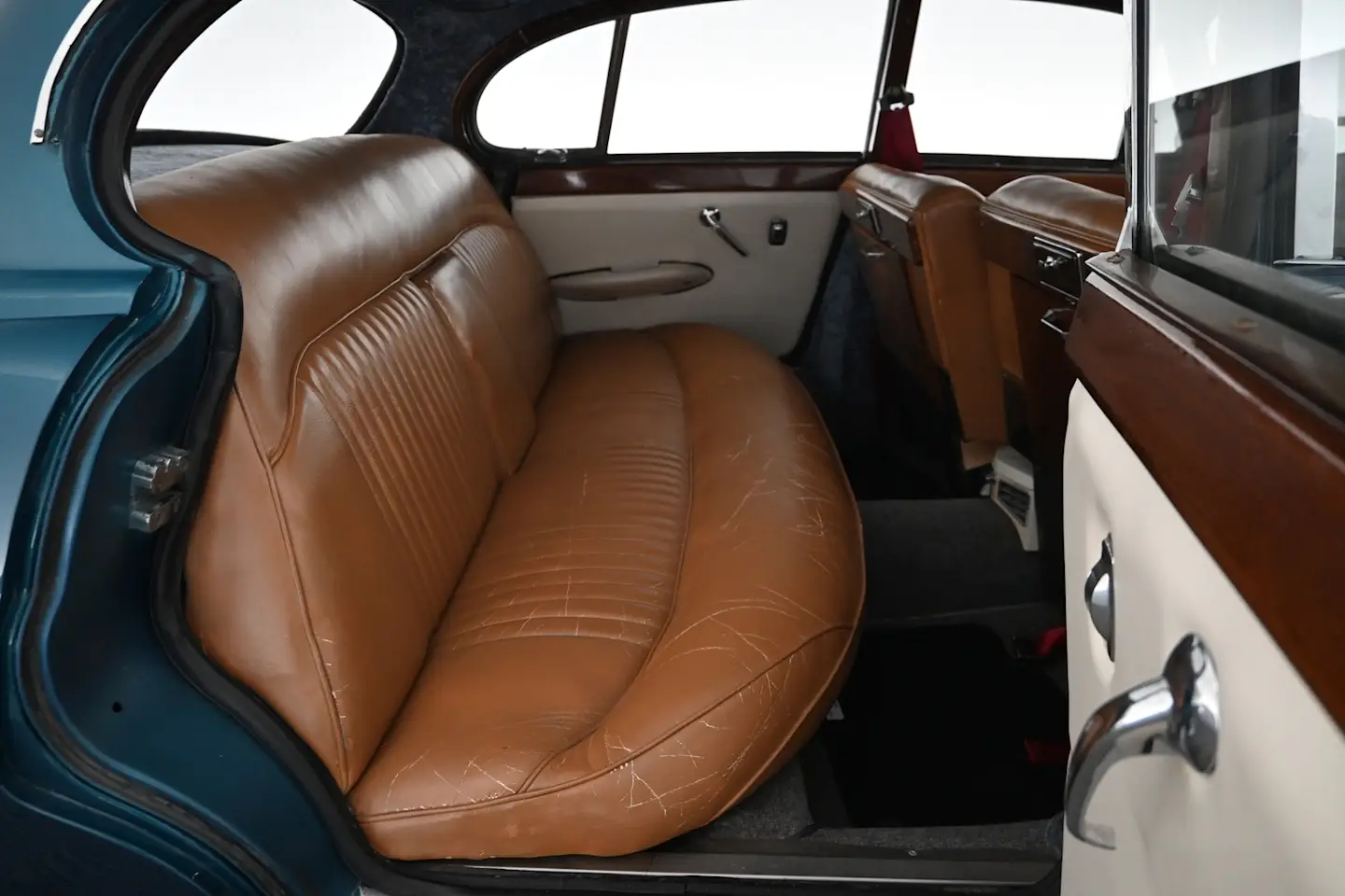 Car Image - 5hbqGaRhS1iATkhvmJkKAx