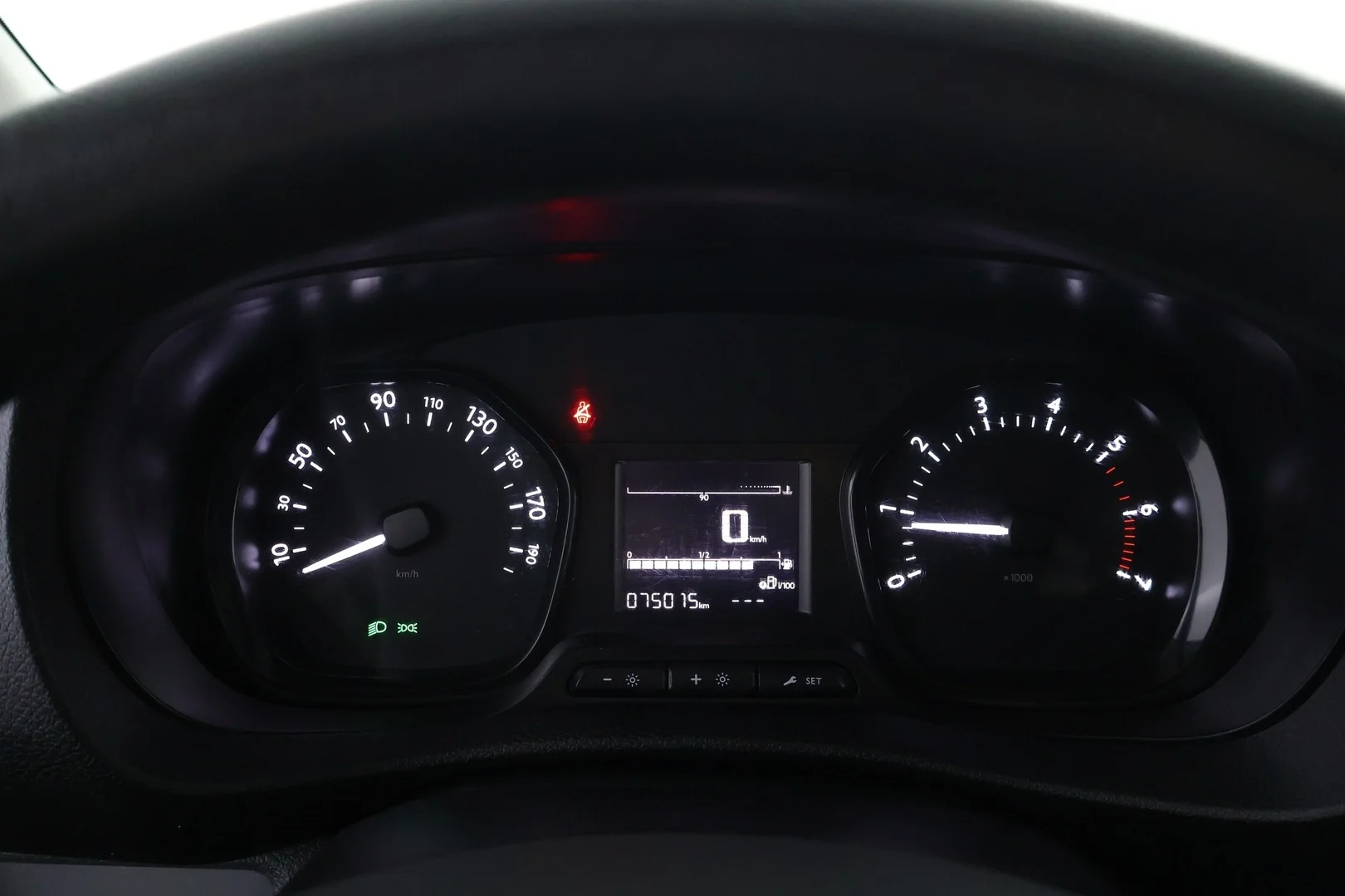 Car Image - 1sp0LAvWwO3MapioQDICbV