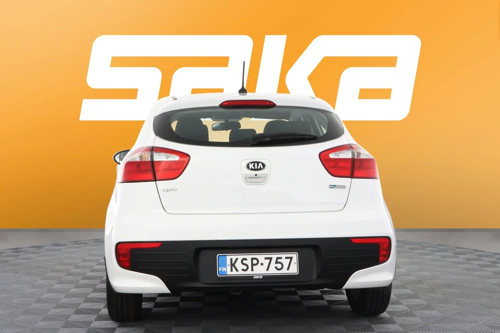 Car Image - 3Ws4biXW4TxVkA1rdyf7dW