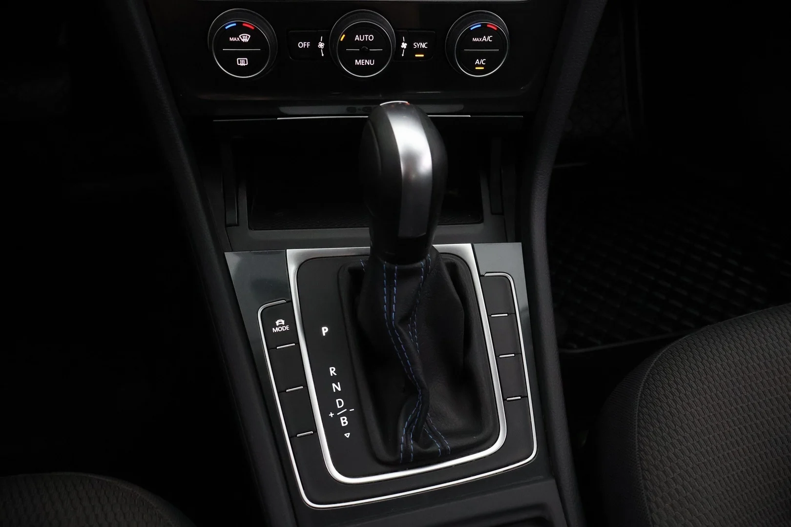 Car Image - 2nBDpMgP9Ib4TLqNqyRgBP