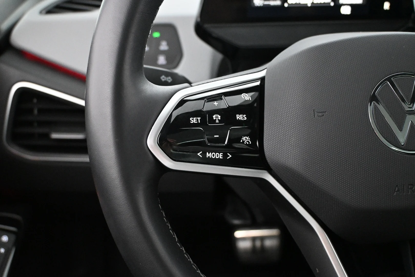 Car Image - 1qgwtrdsioy4GdwShR0Dkz
