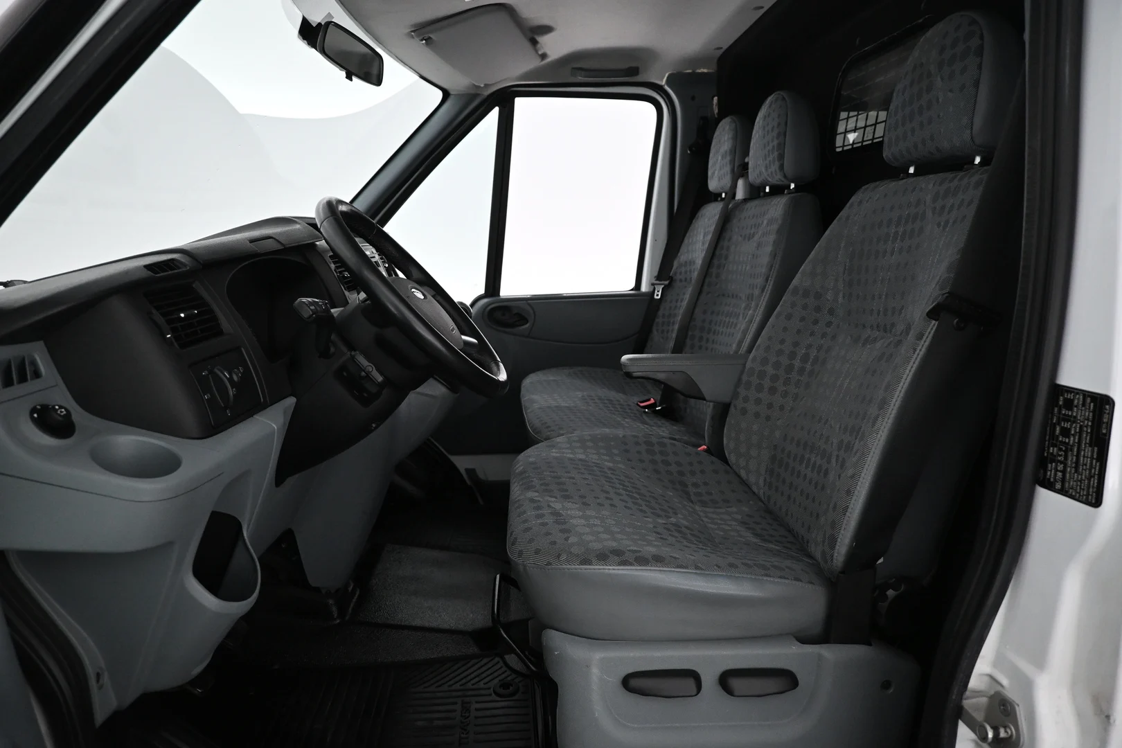Car Image - 1nYMFxB102OGZnyzWICtGB