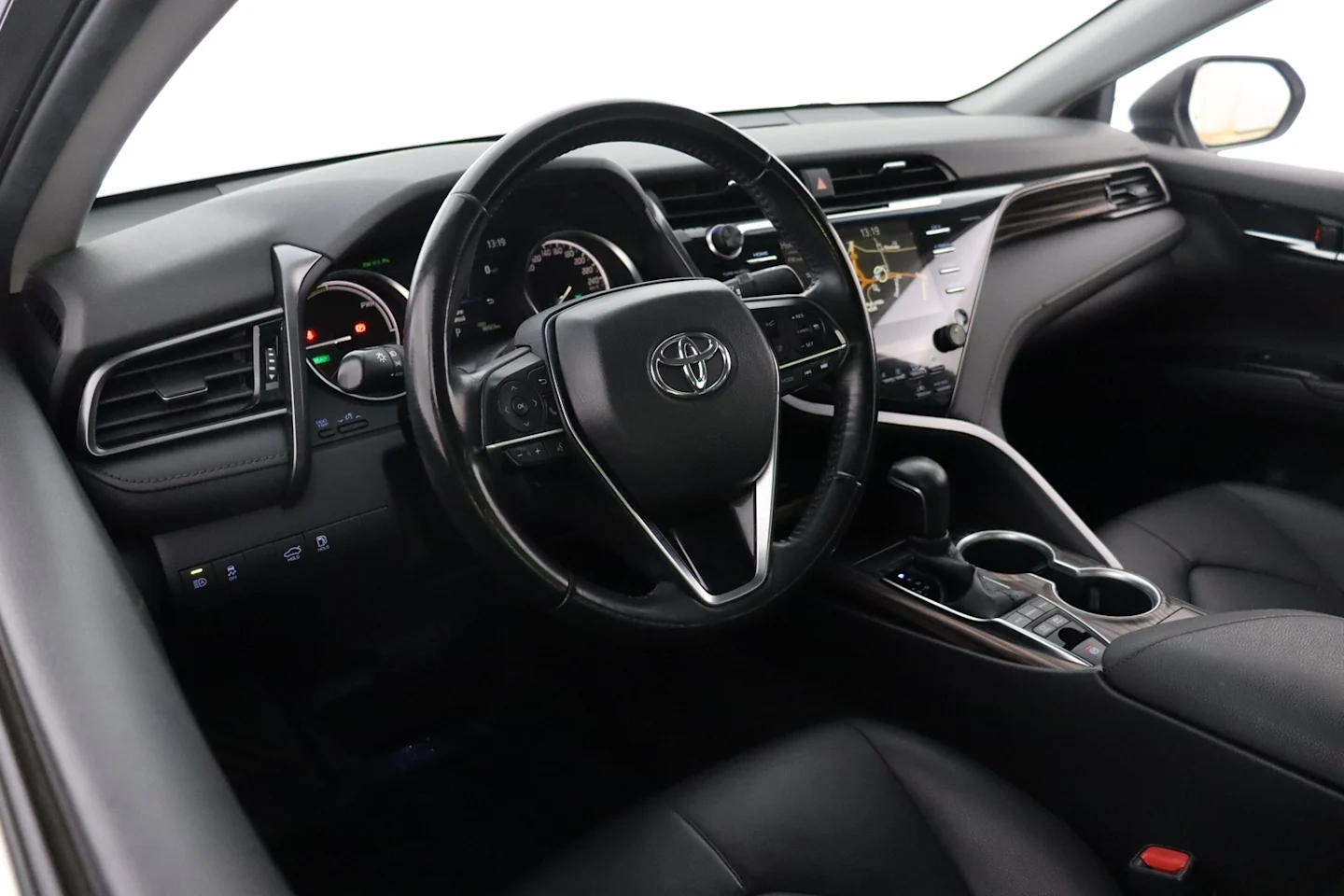 Car Image - PawjMxekSUsLnPeNnm9uG