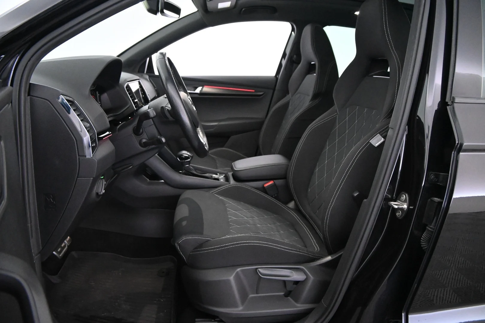 Car Image - 3e8pegCwO0Hai6y5kgEk6R